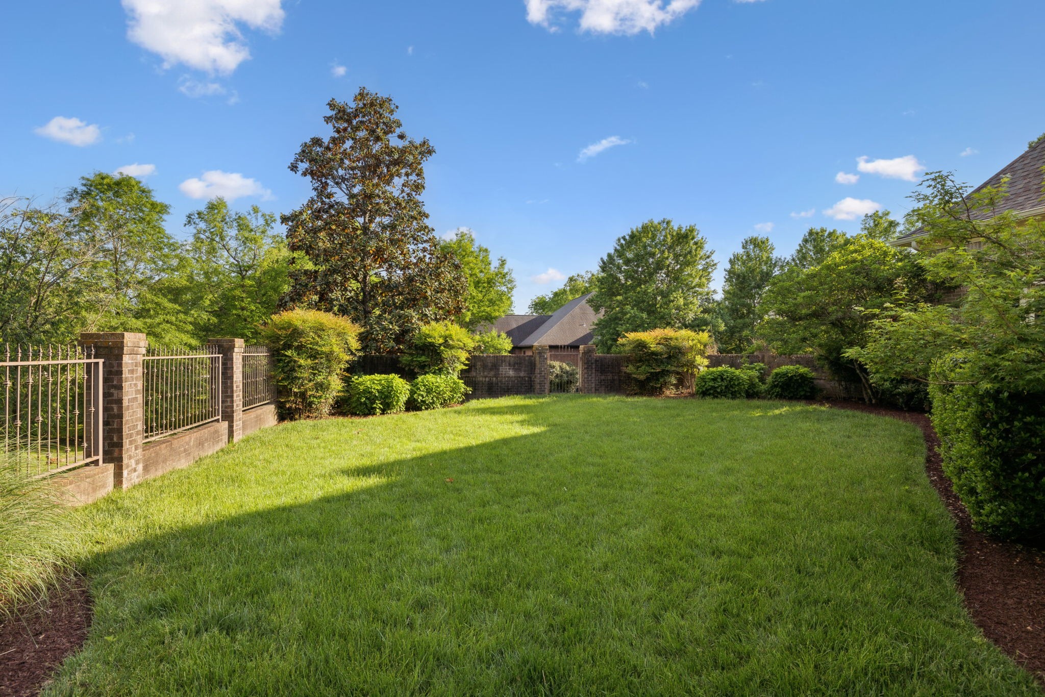 504 Lake Valley Ct