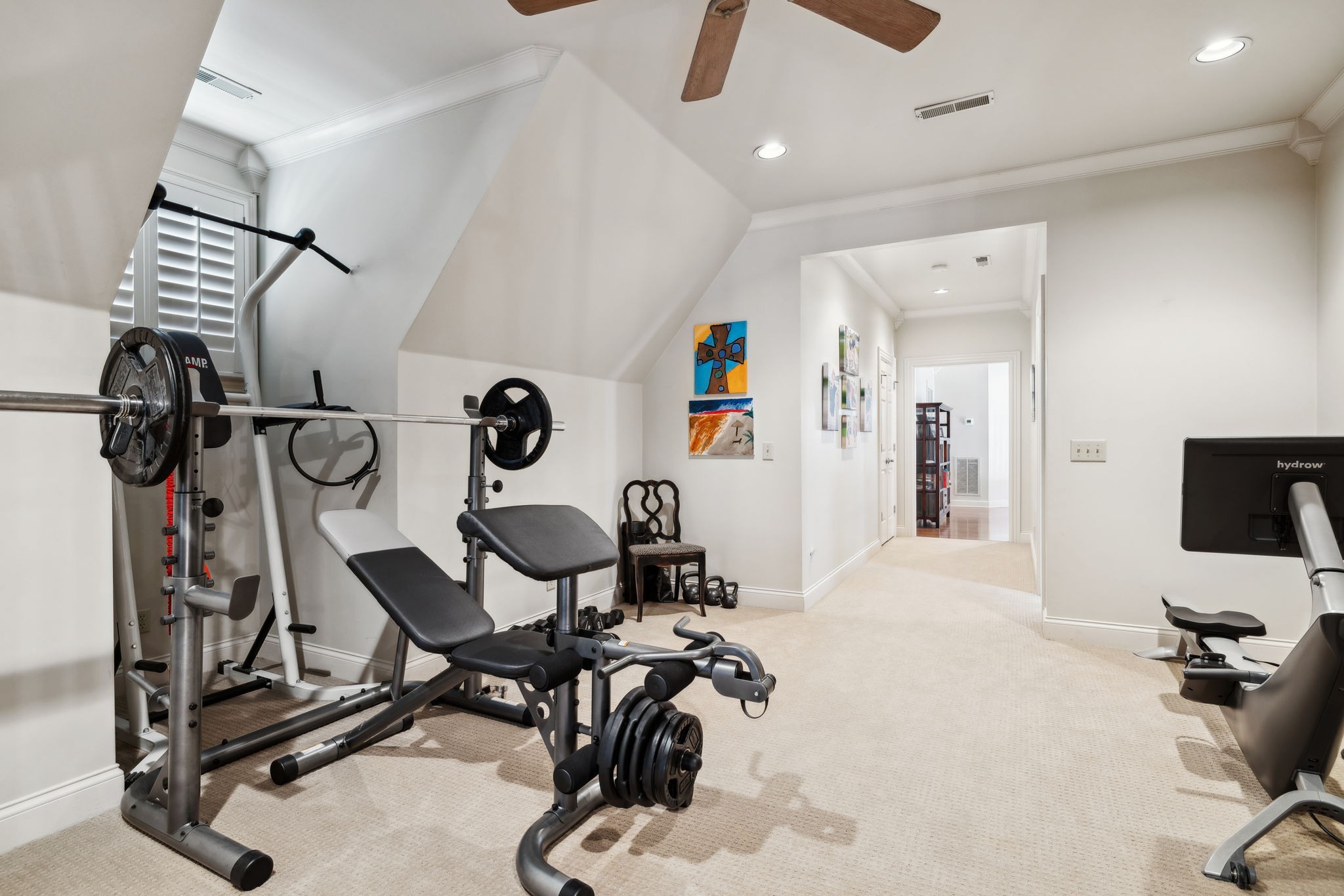 504 Lake Valley Ct