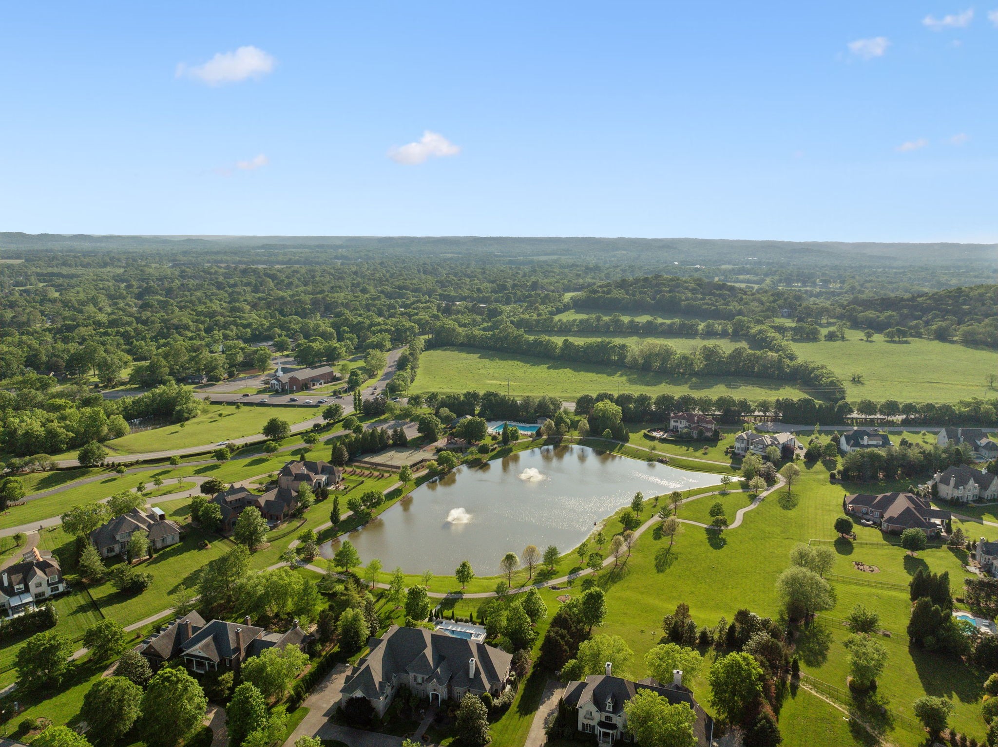 504 Lake Valley Ct