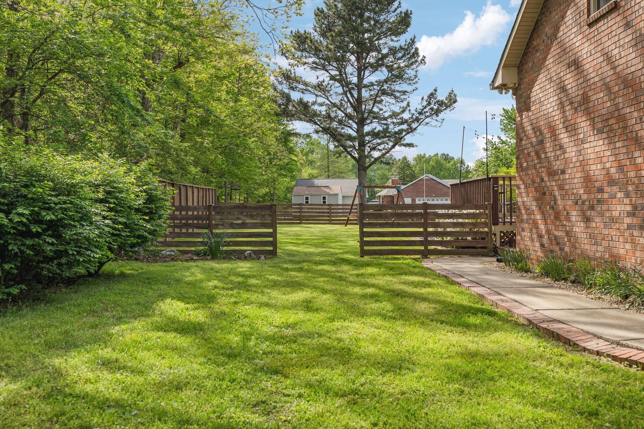 1414 Hidden Trails Dr