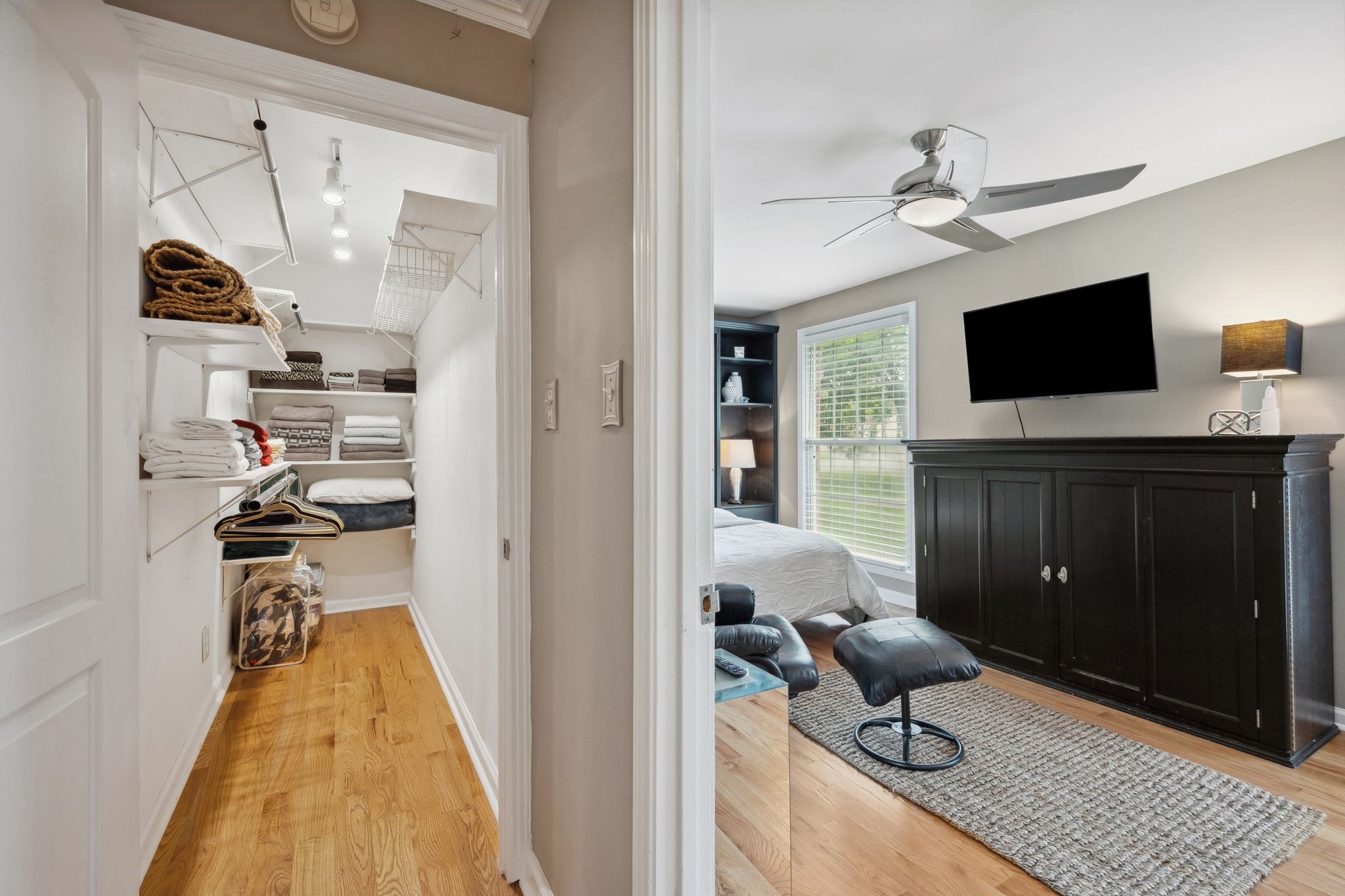 7330 Rolling River Pkwy