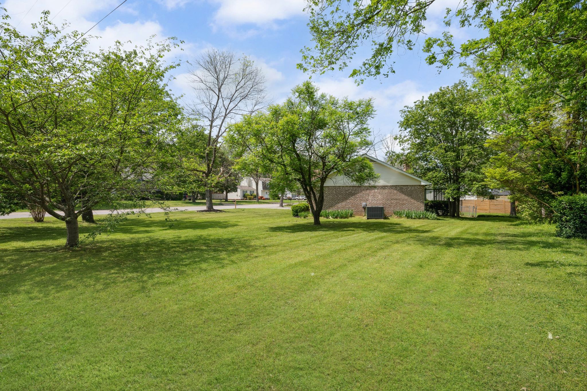 7330 Rolling River Pkwy