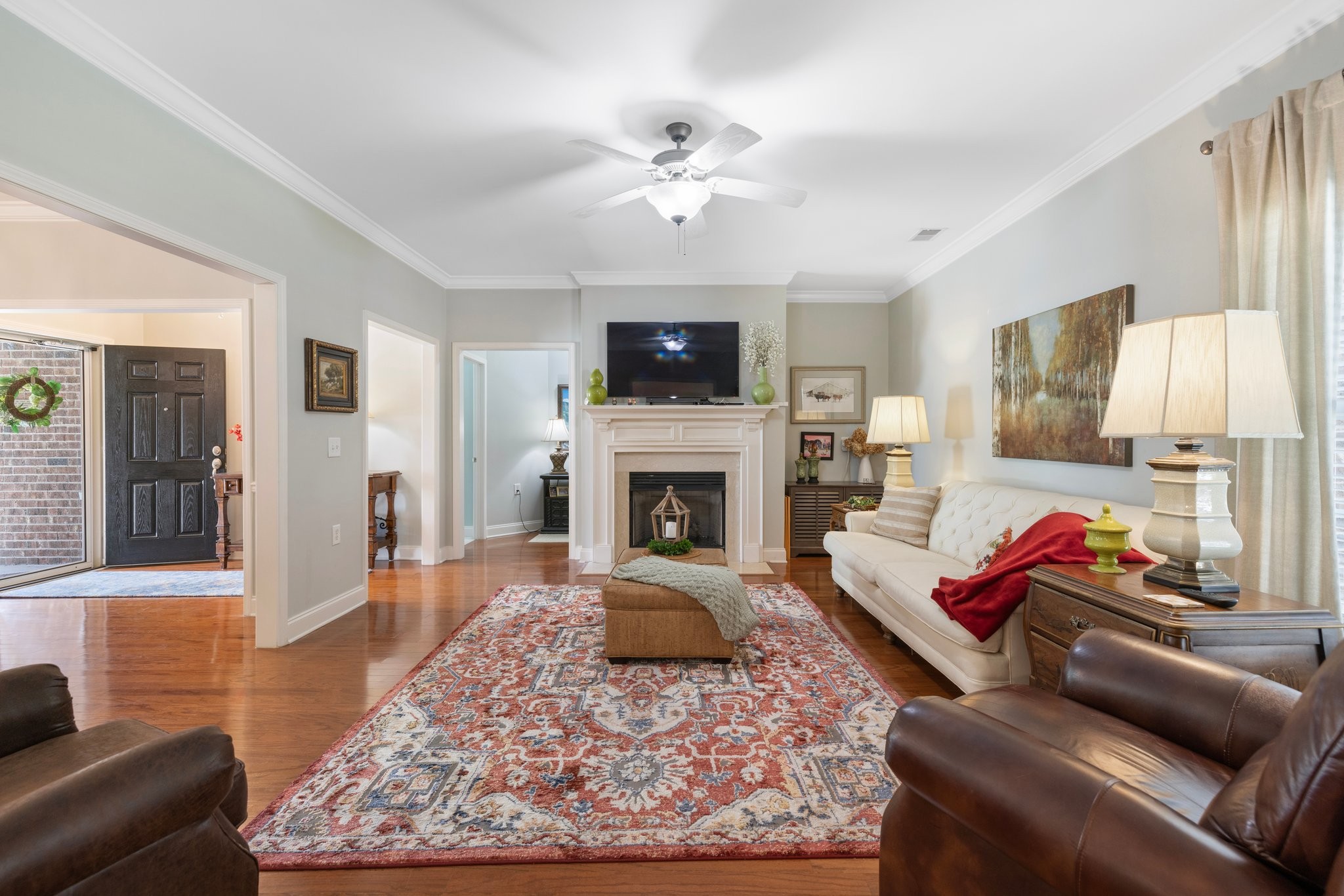 252 Wrennewood Ln