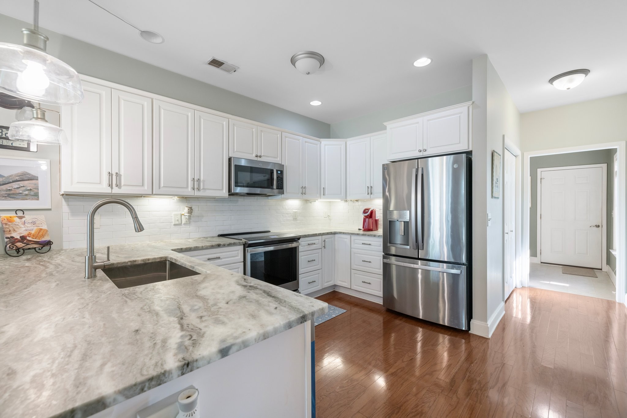 252 Wrennewood Ln