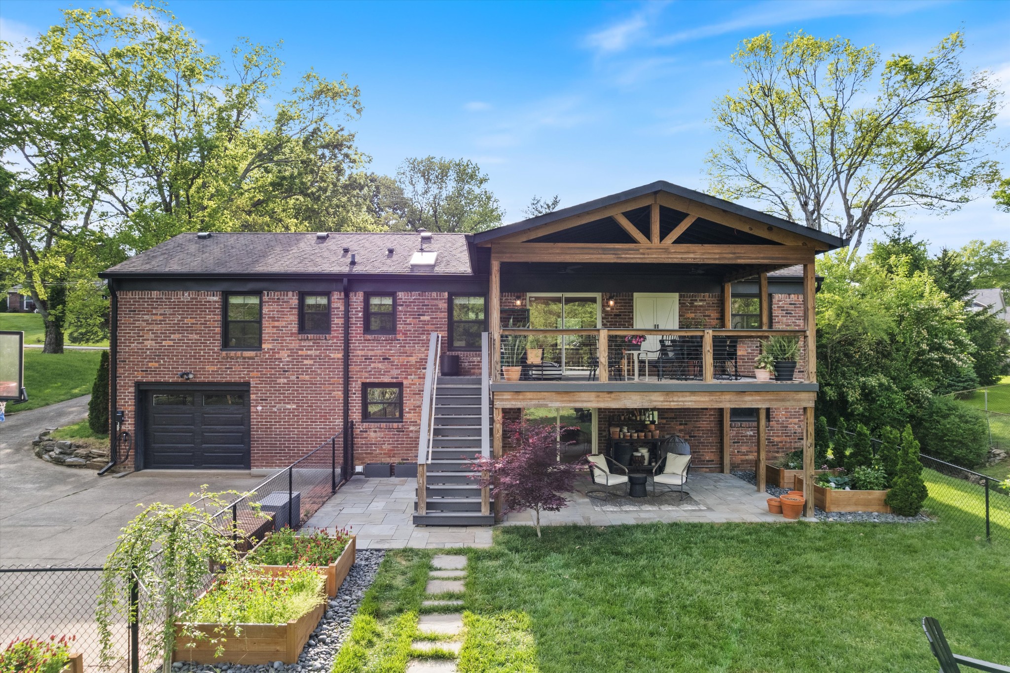 62 Vaughns Gap Rd