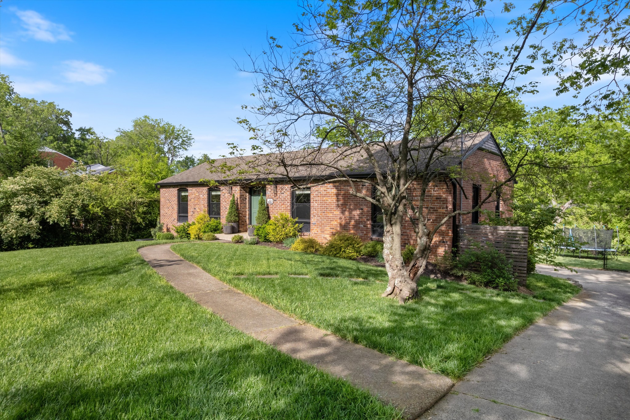 62 Vaughns Gap Rd