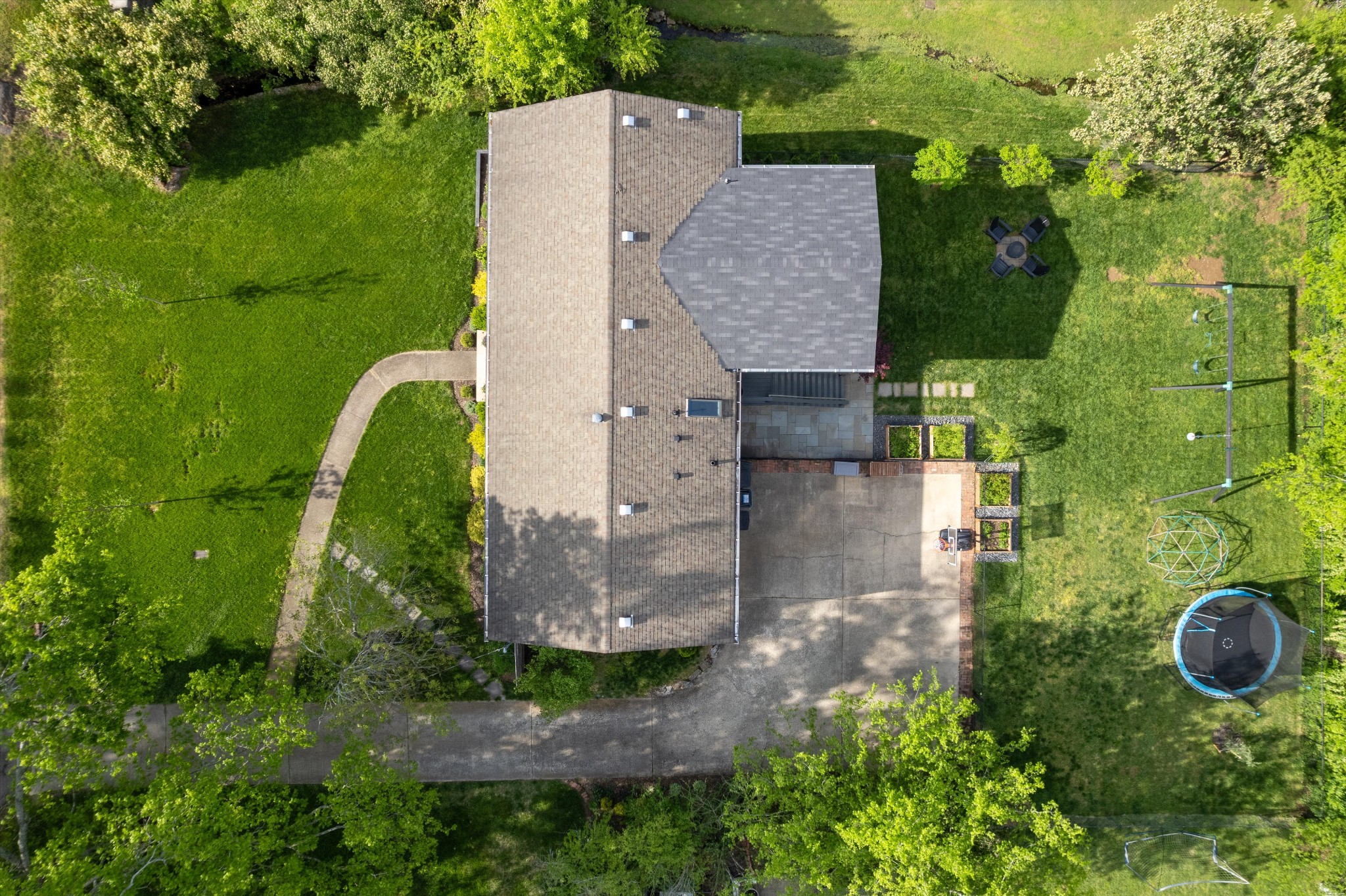 62 Vaughns Gap Rd