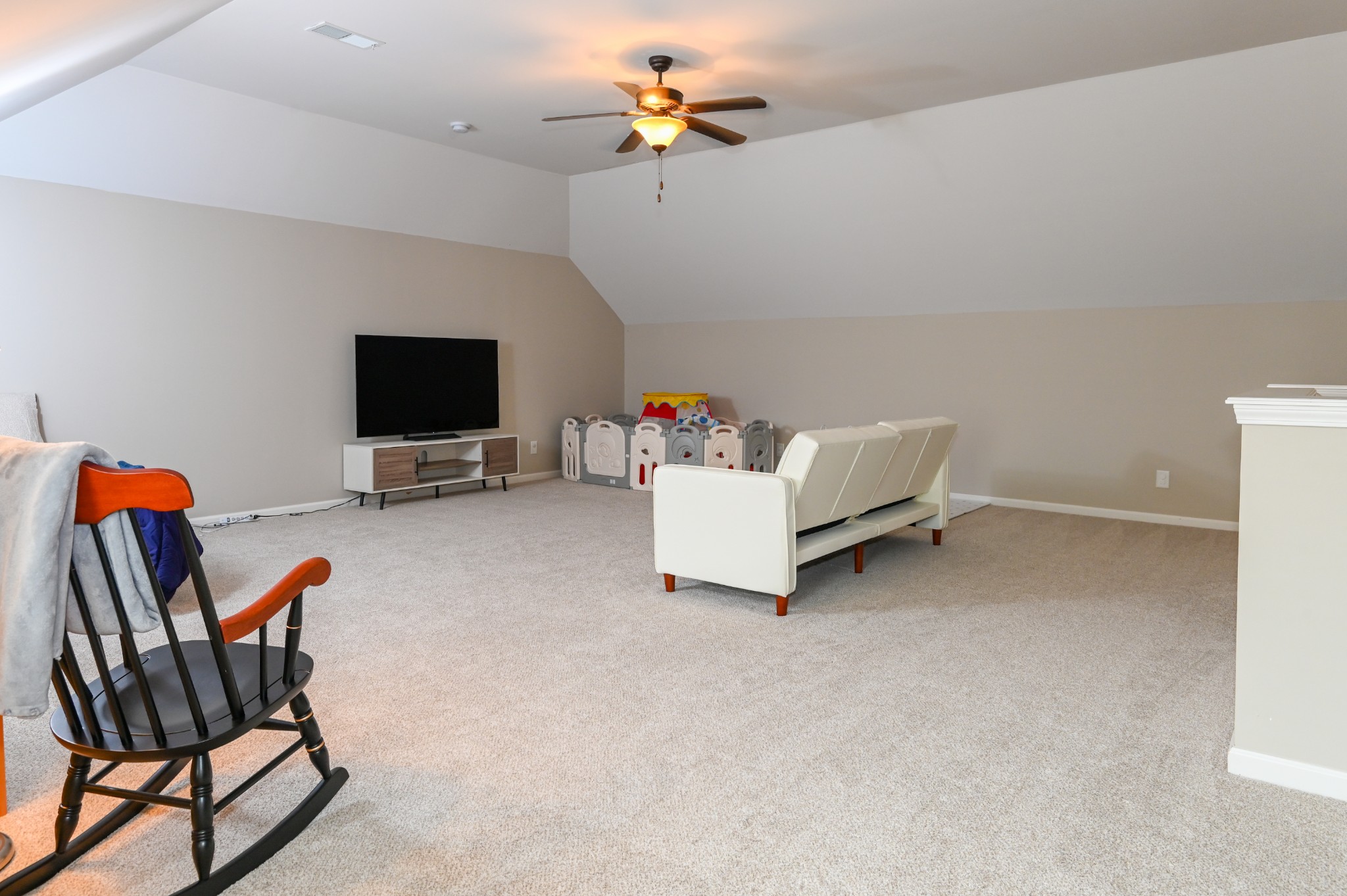 2247 Castleman Dr