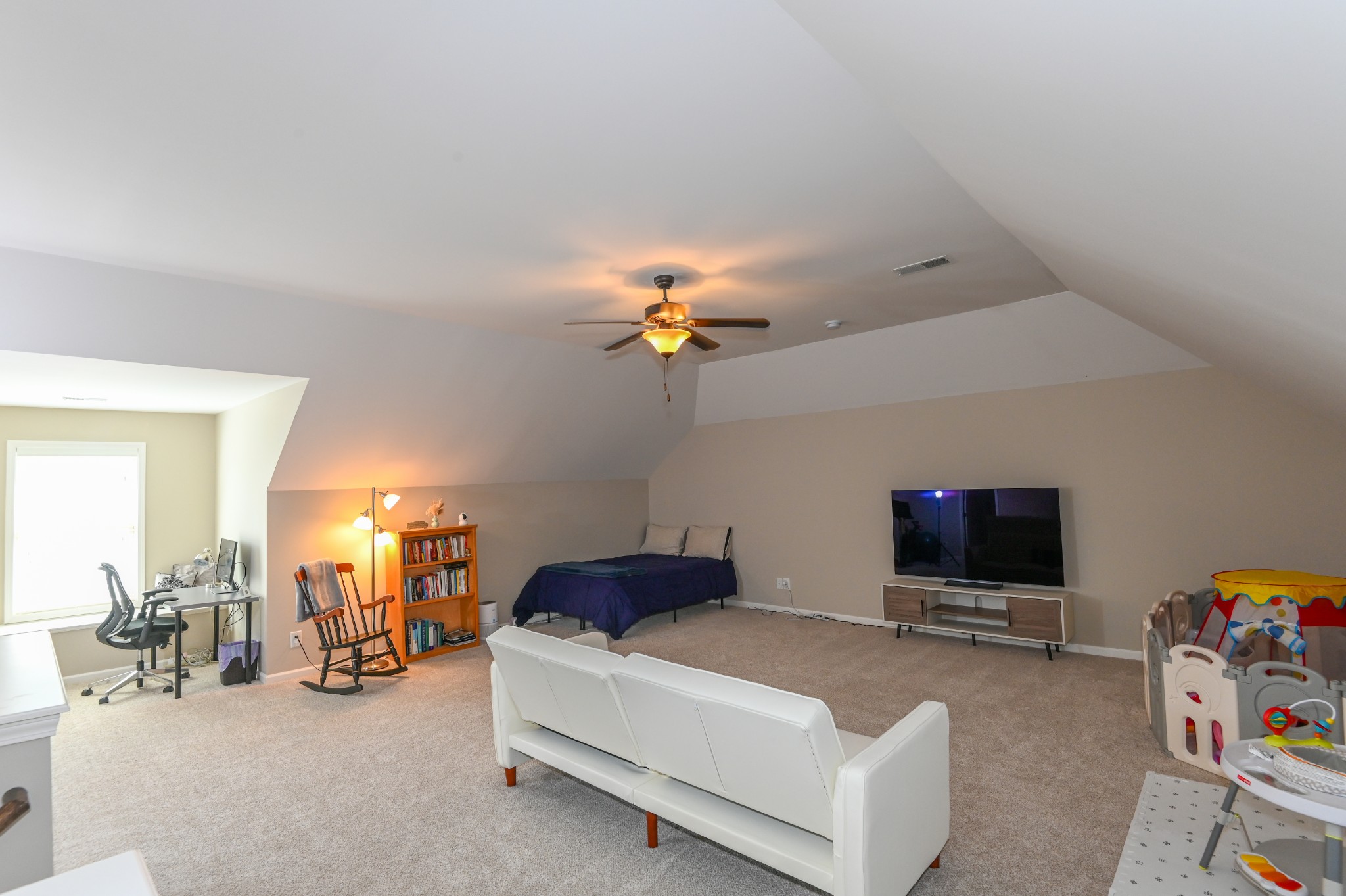 2247 Castleman Dr