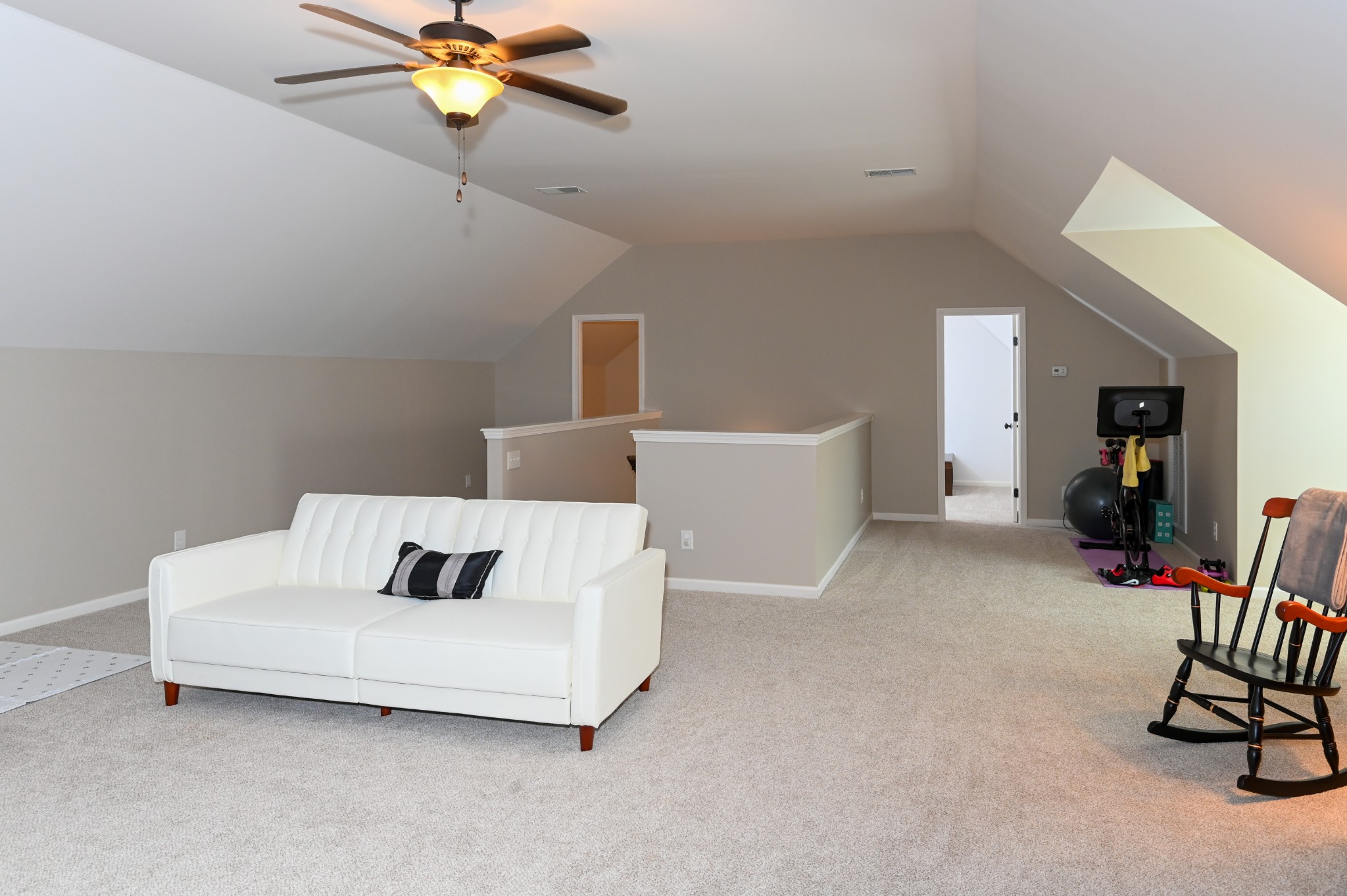 2247 Castleman Dr