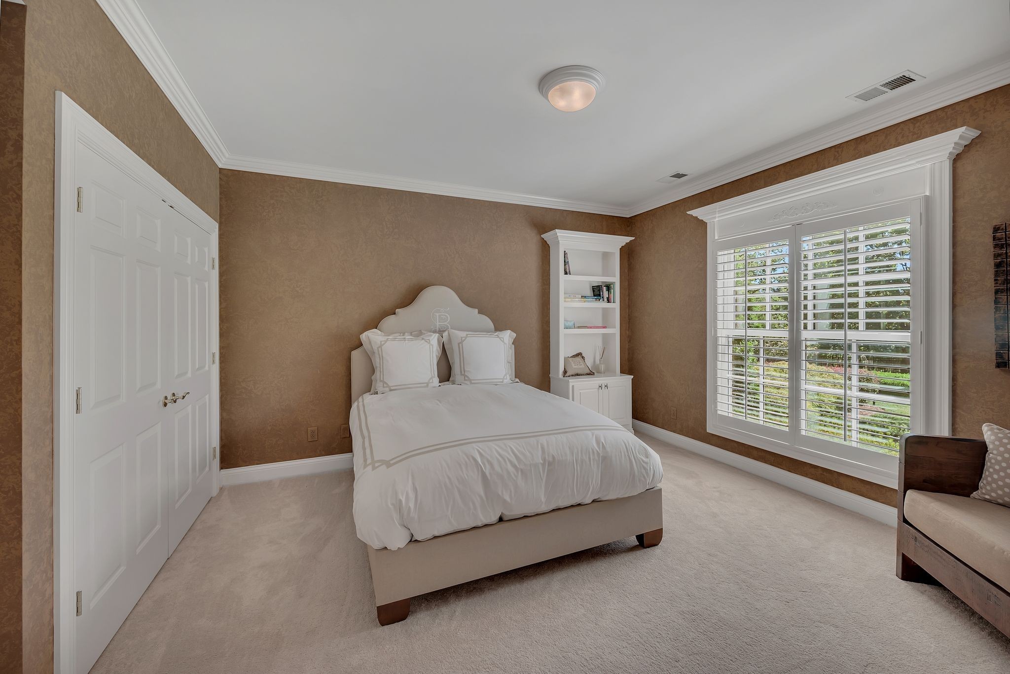 2430 Bear Rd