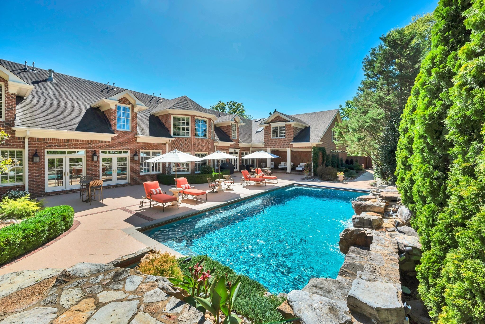 2430 Bear Rd
