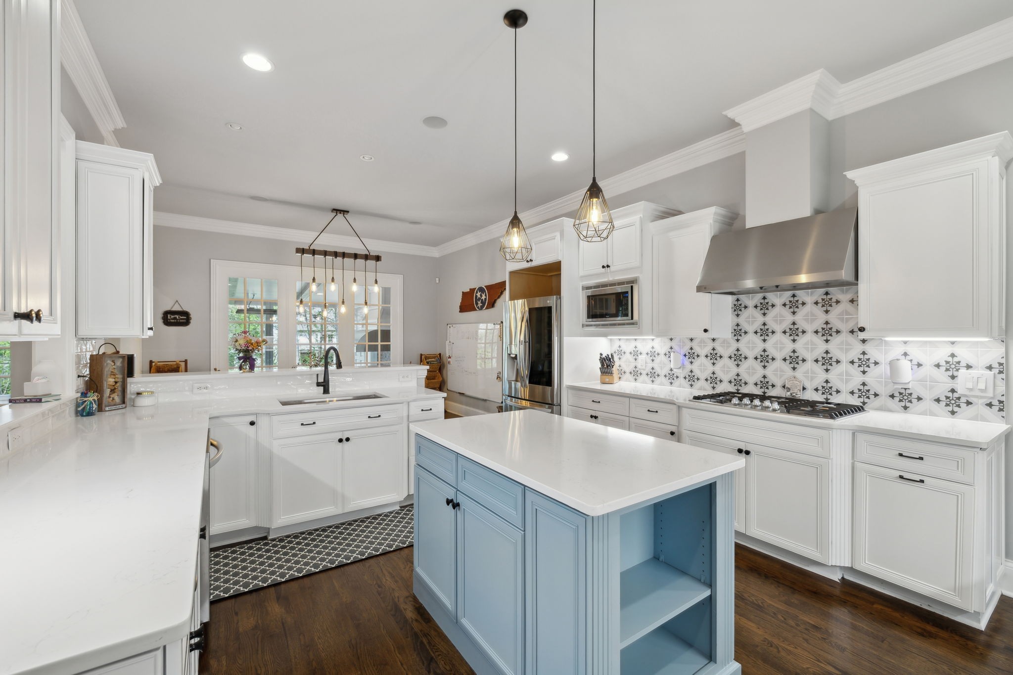 3045 Flagstone Dr