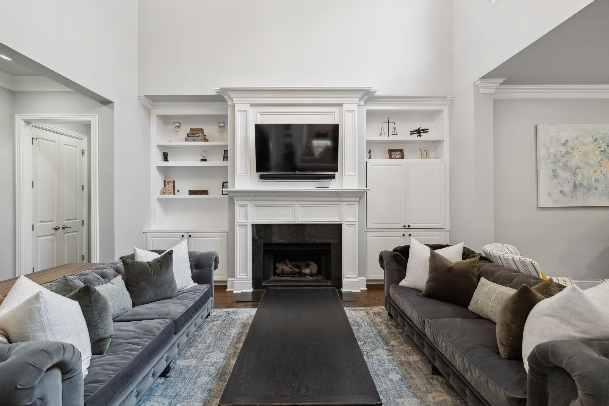 3045 Flagstone Dr