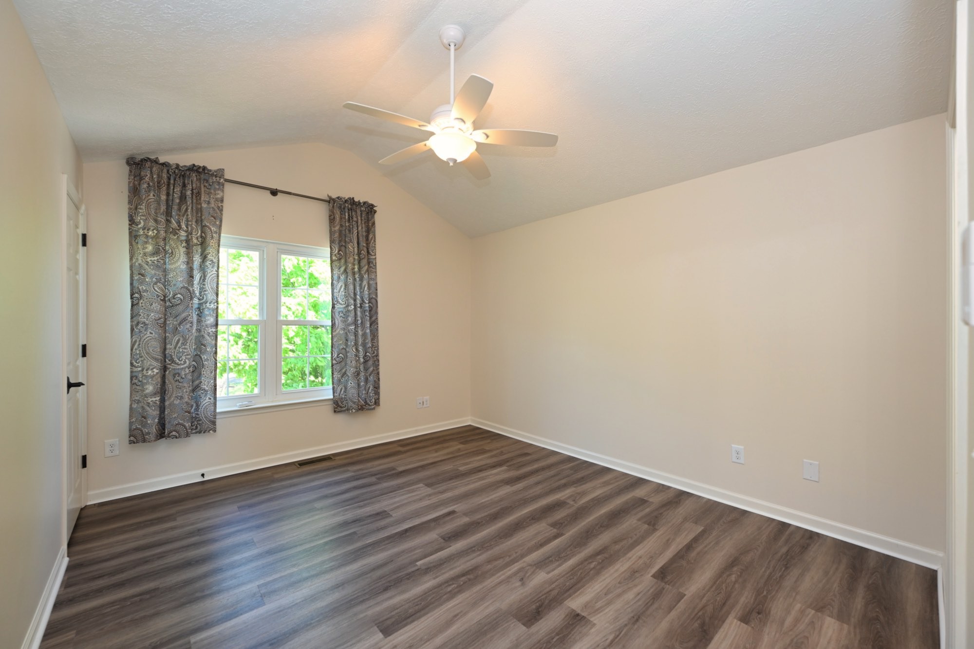 42 Prescott Pl