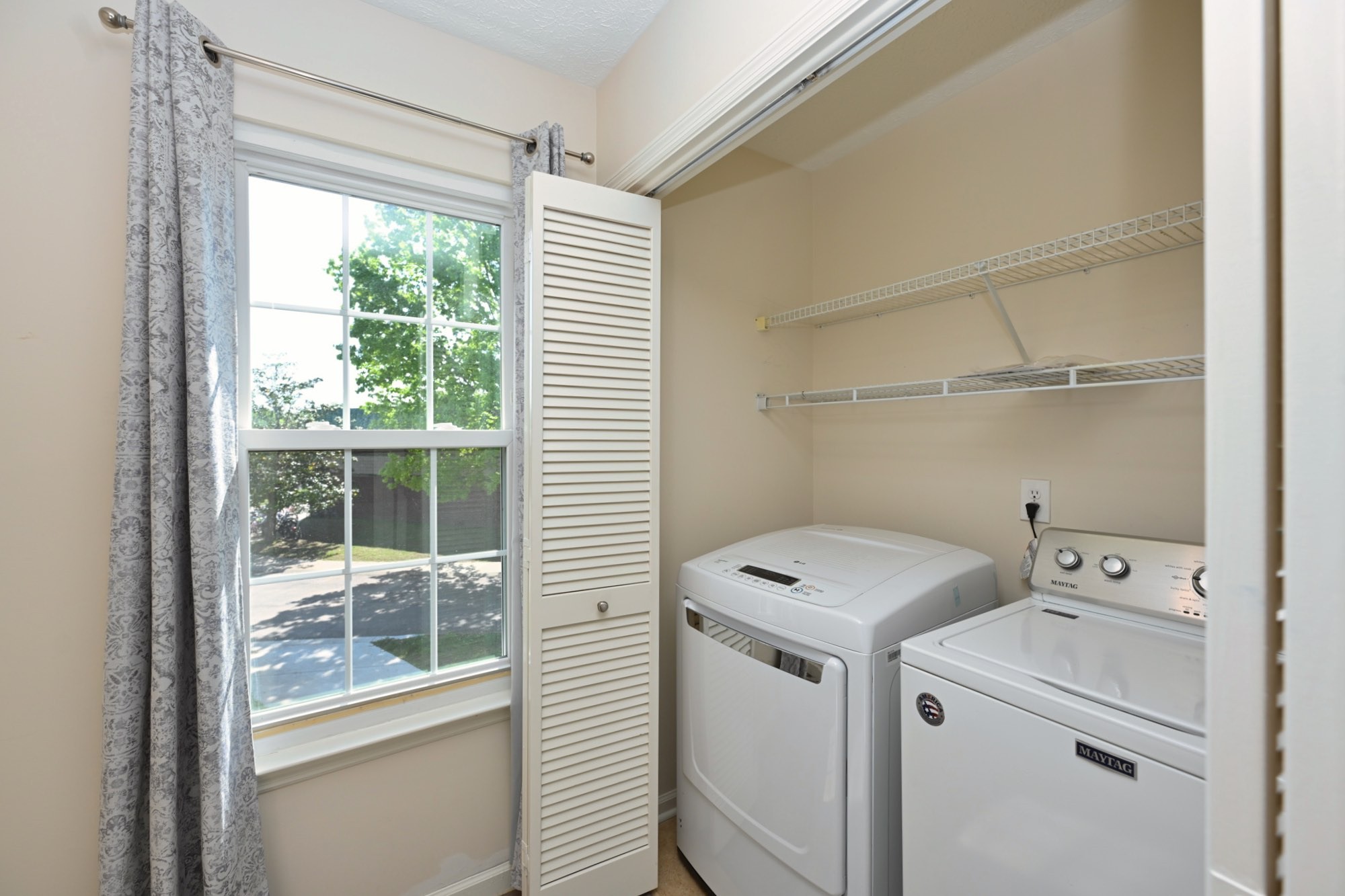 42 Prescott Pl