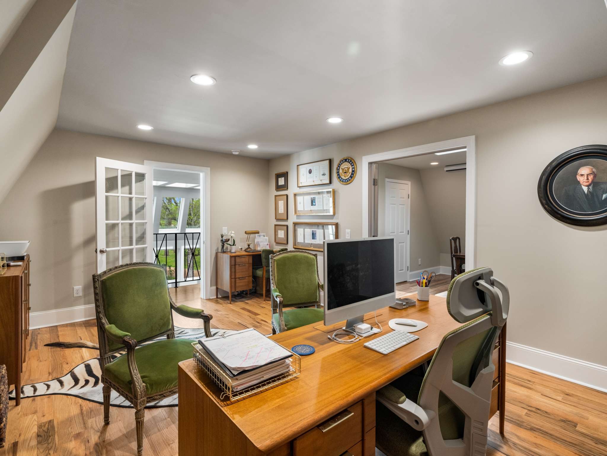 305 Davidson Rd