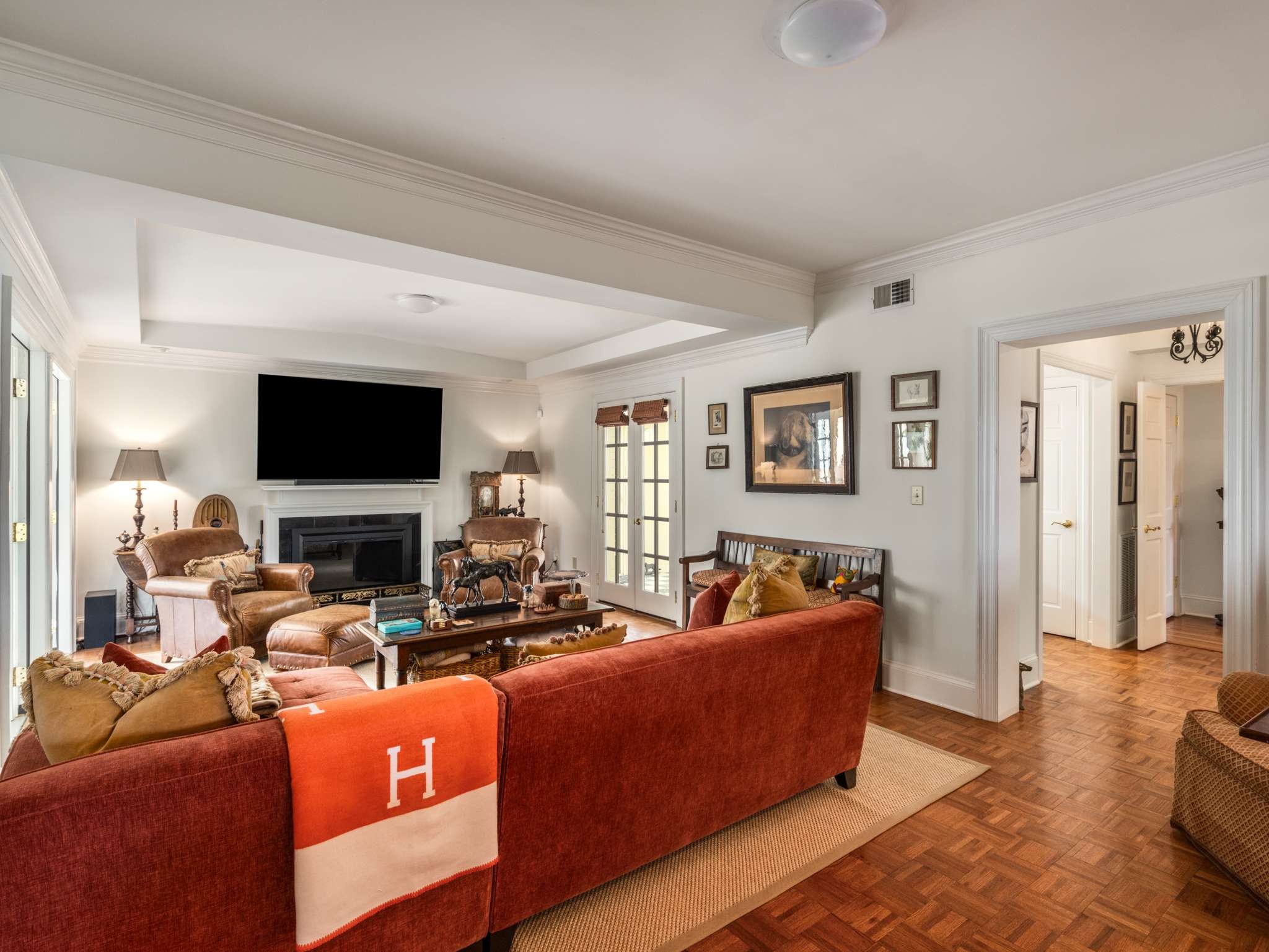 305 Davidson Rd