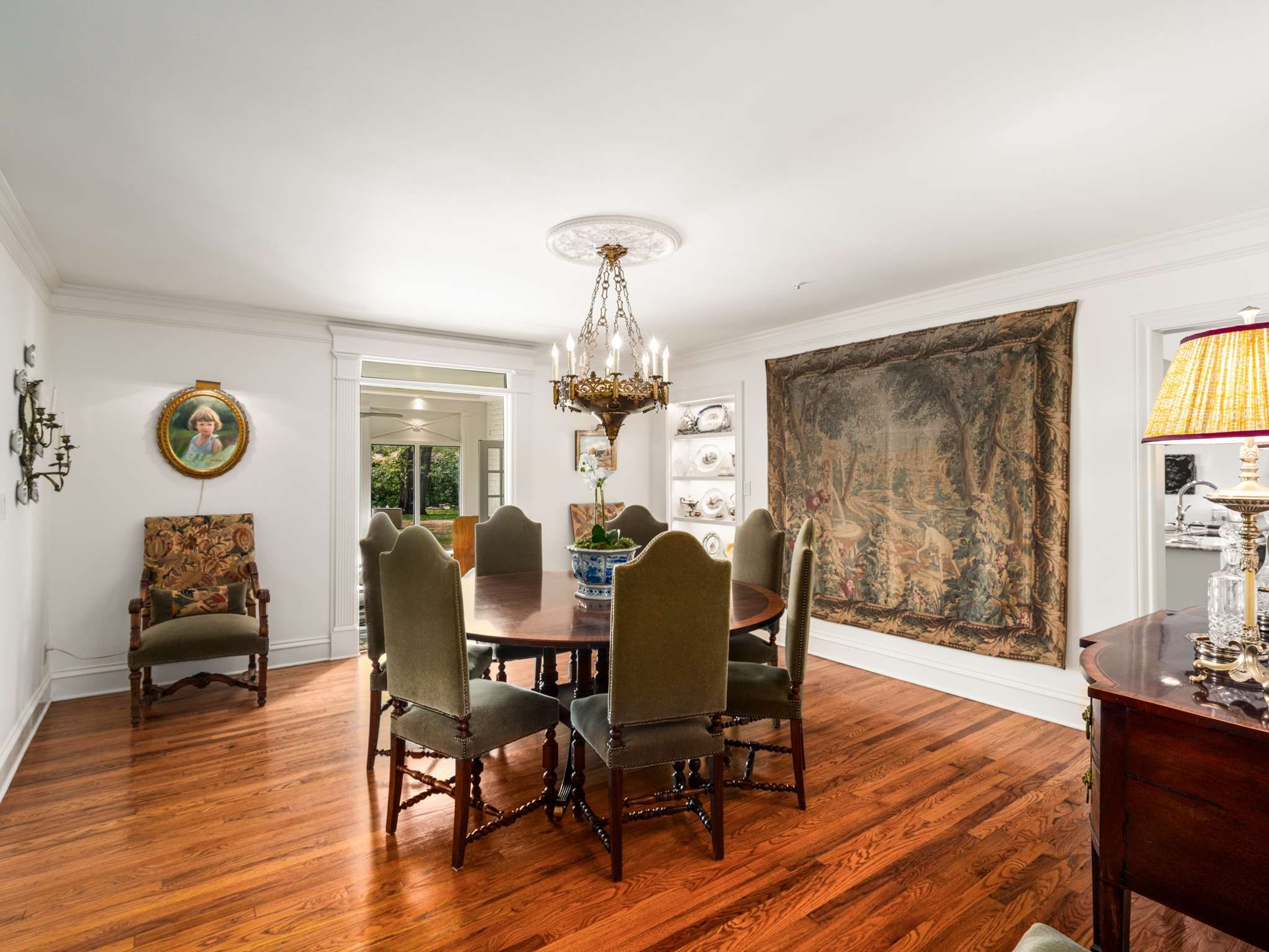 305 Davidson Rd