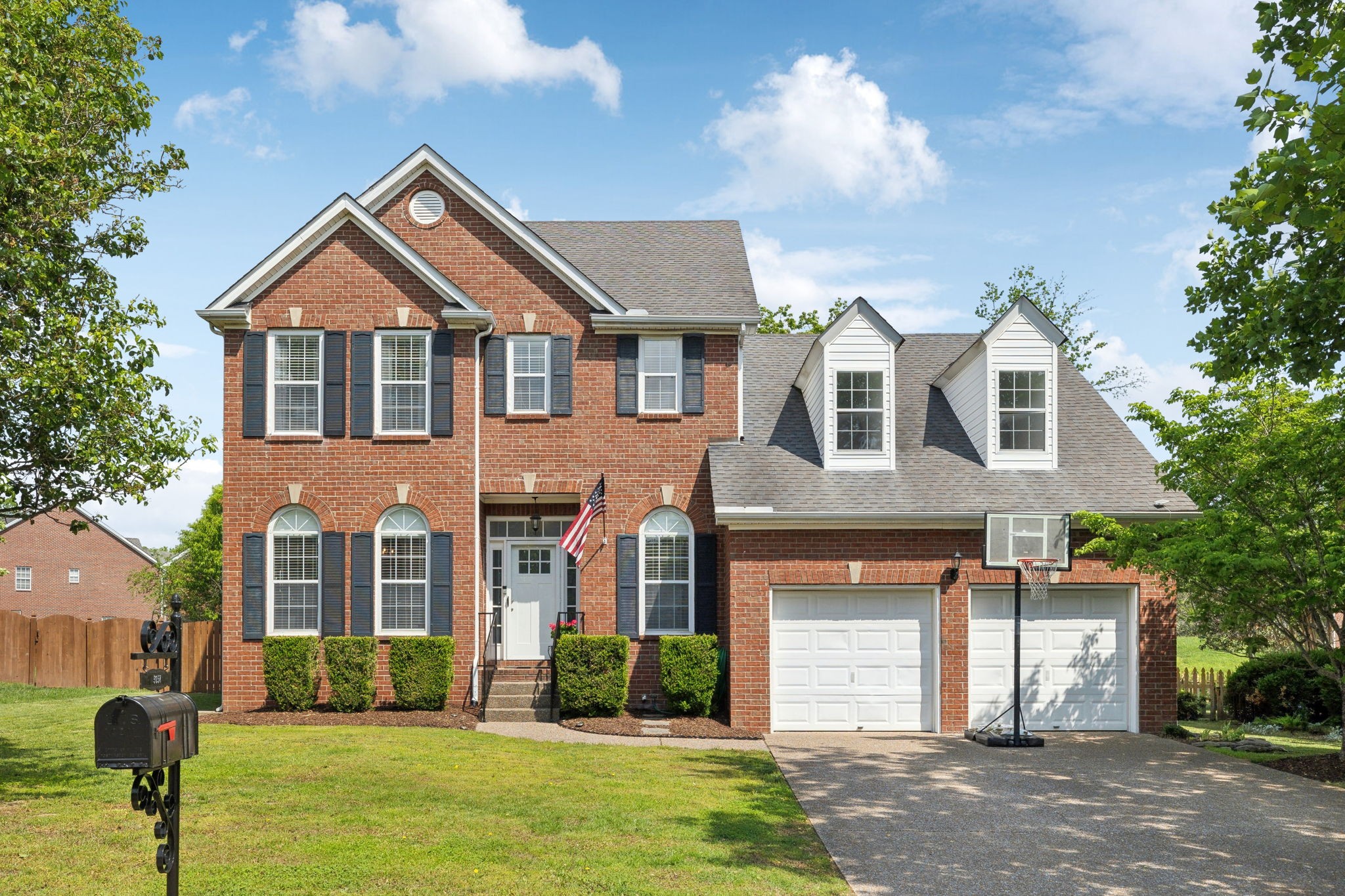5657 Traceside Dr