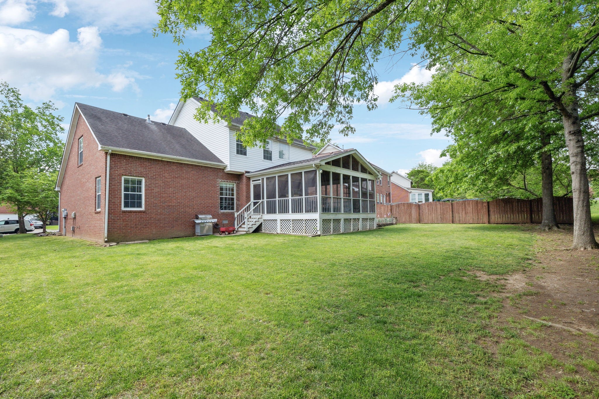 5657 Traceside Dr