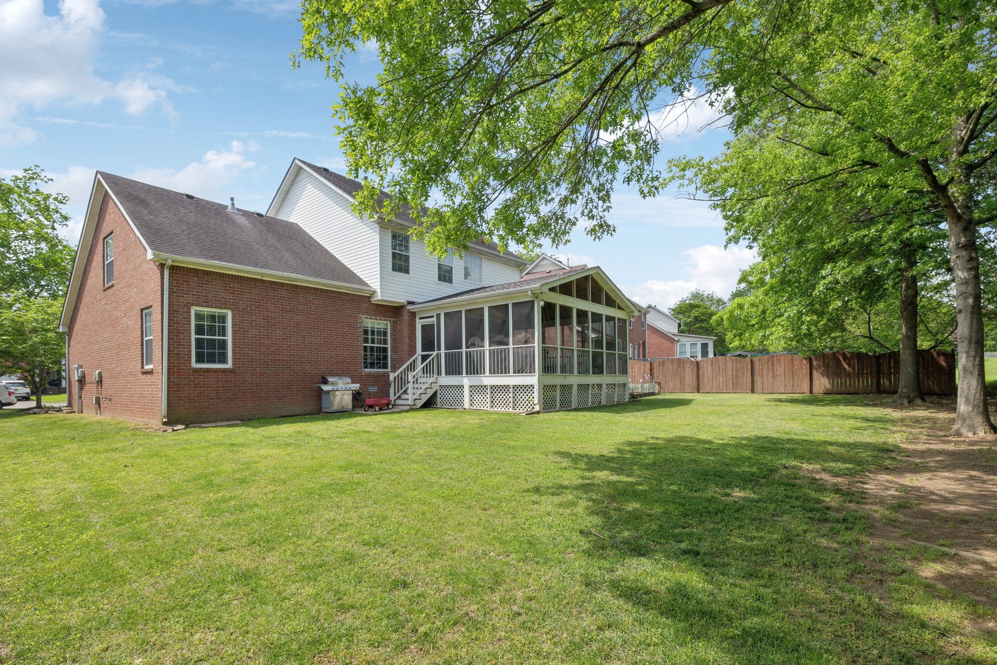 5657 Traceside Dr