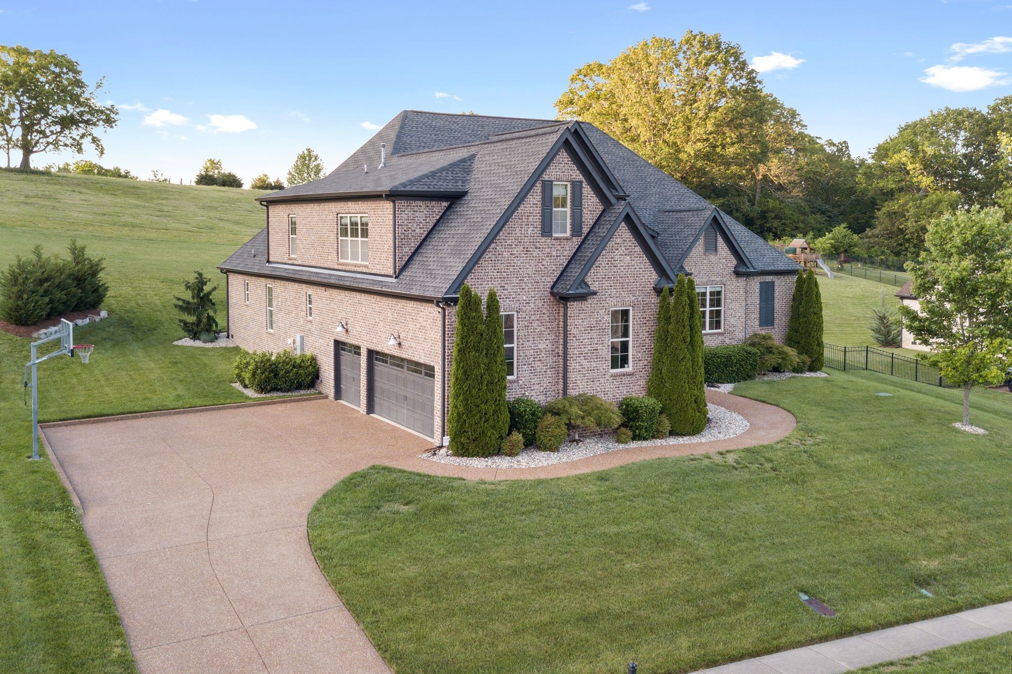 9232 Holstein Dr