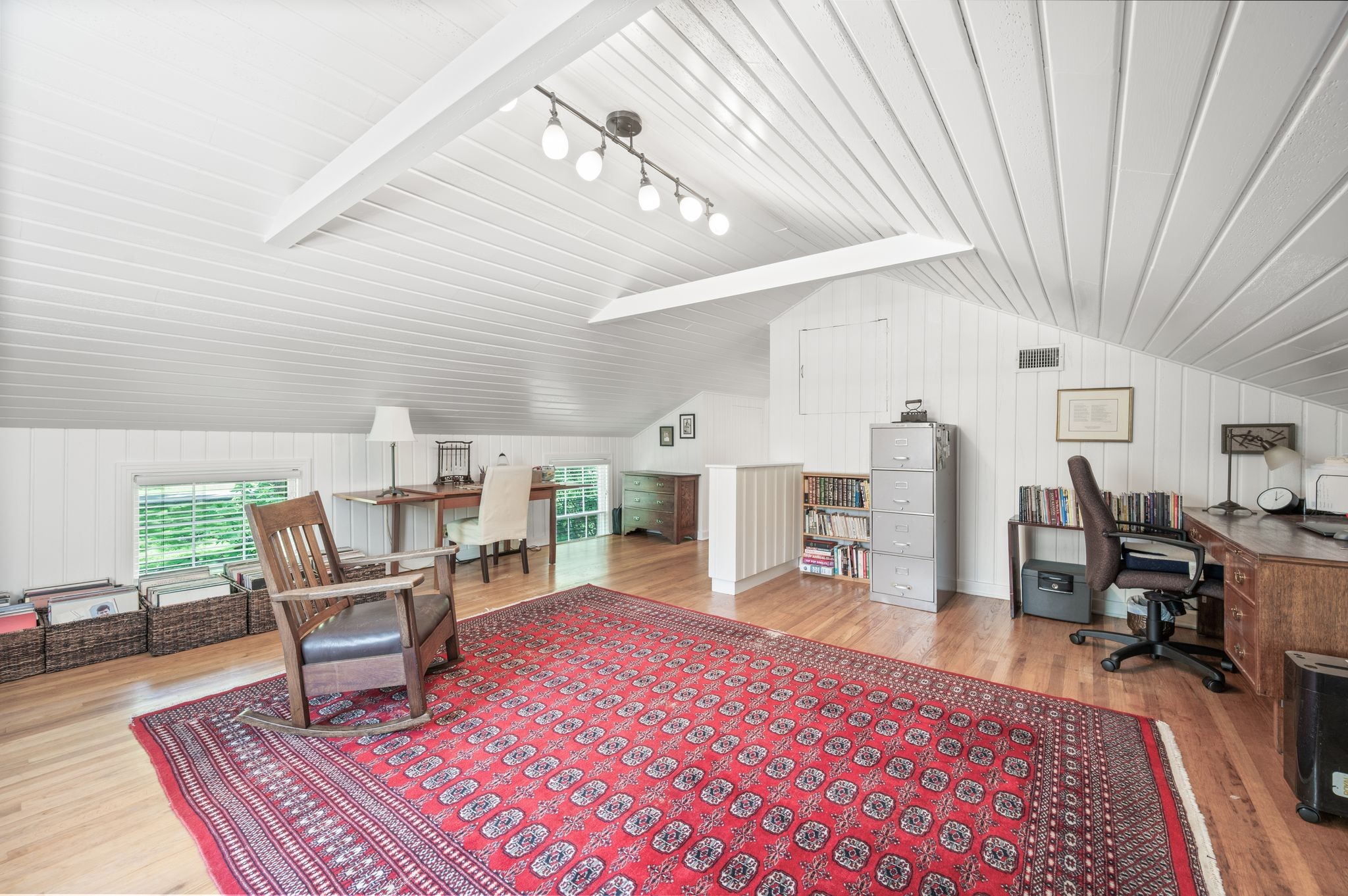 6212 Gardendale Dr