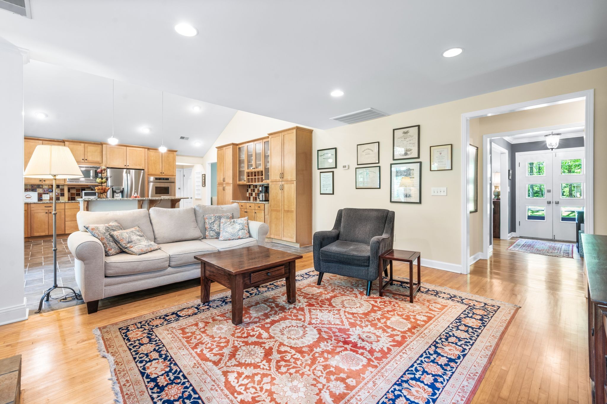 6212 Gardendale Dr