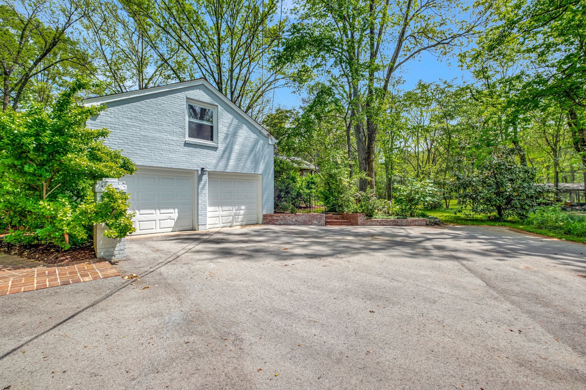 6212 Gardendale Dr