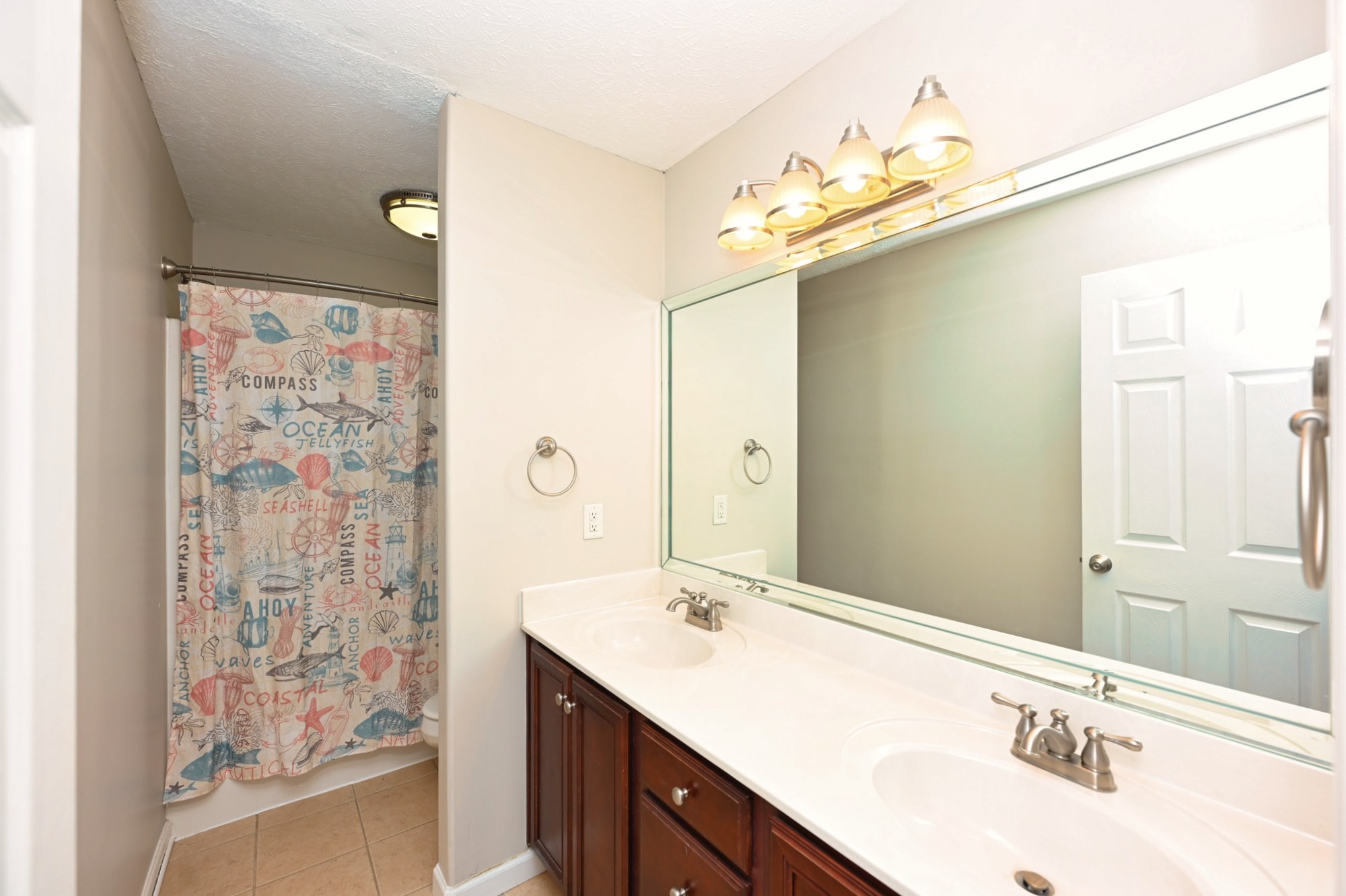 218 Thoroughbred Way