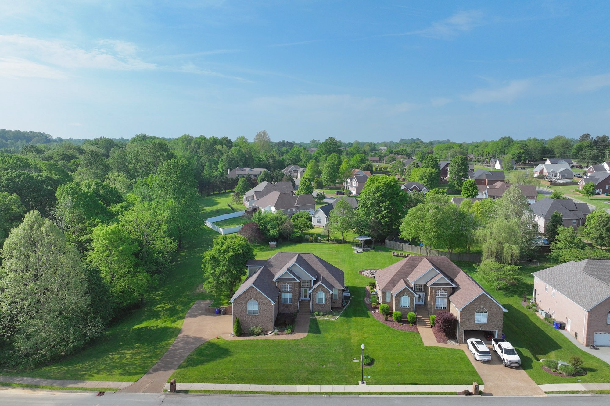218 Thoroughbred Way