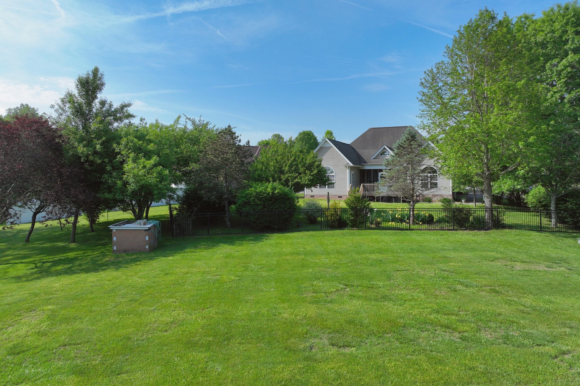 218 Thoroughbred Way