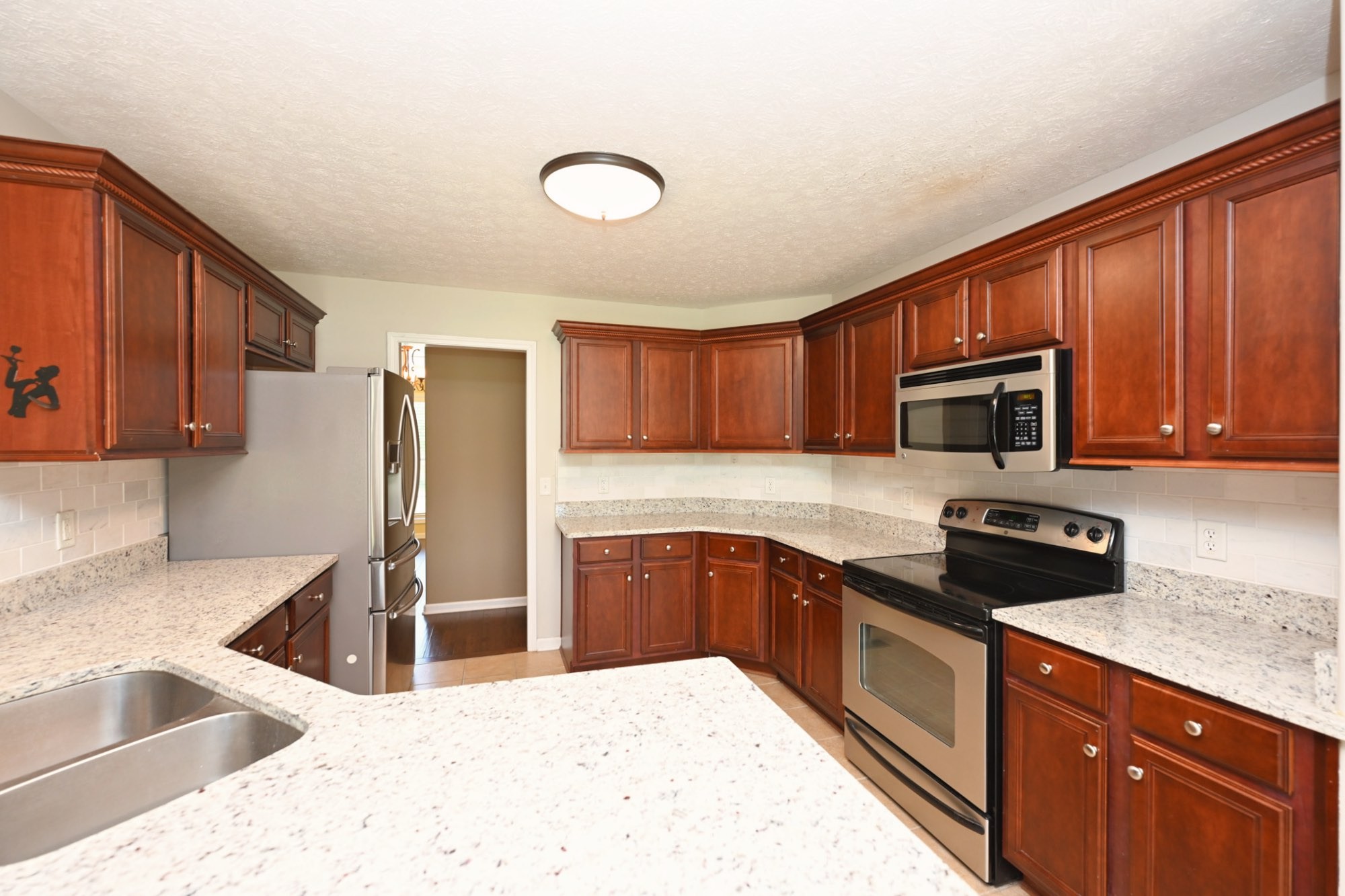 218 Thoroughbred Way