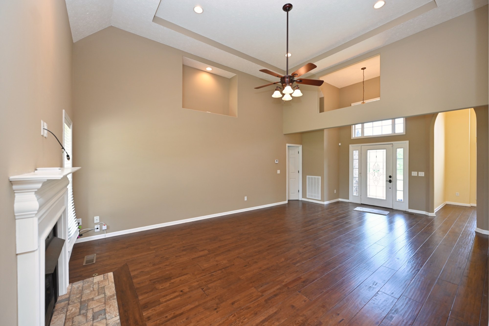 218 Thoroughbred Way