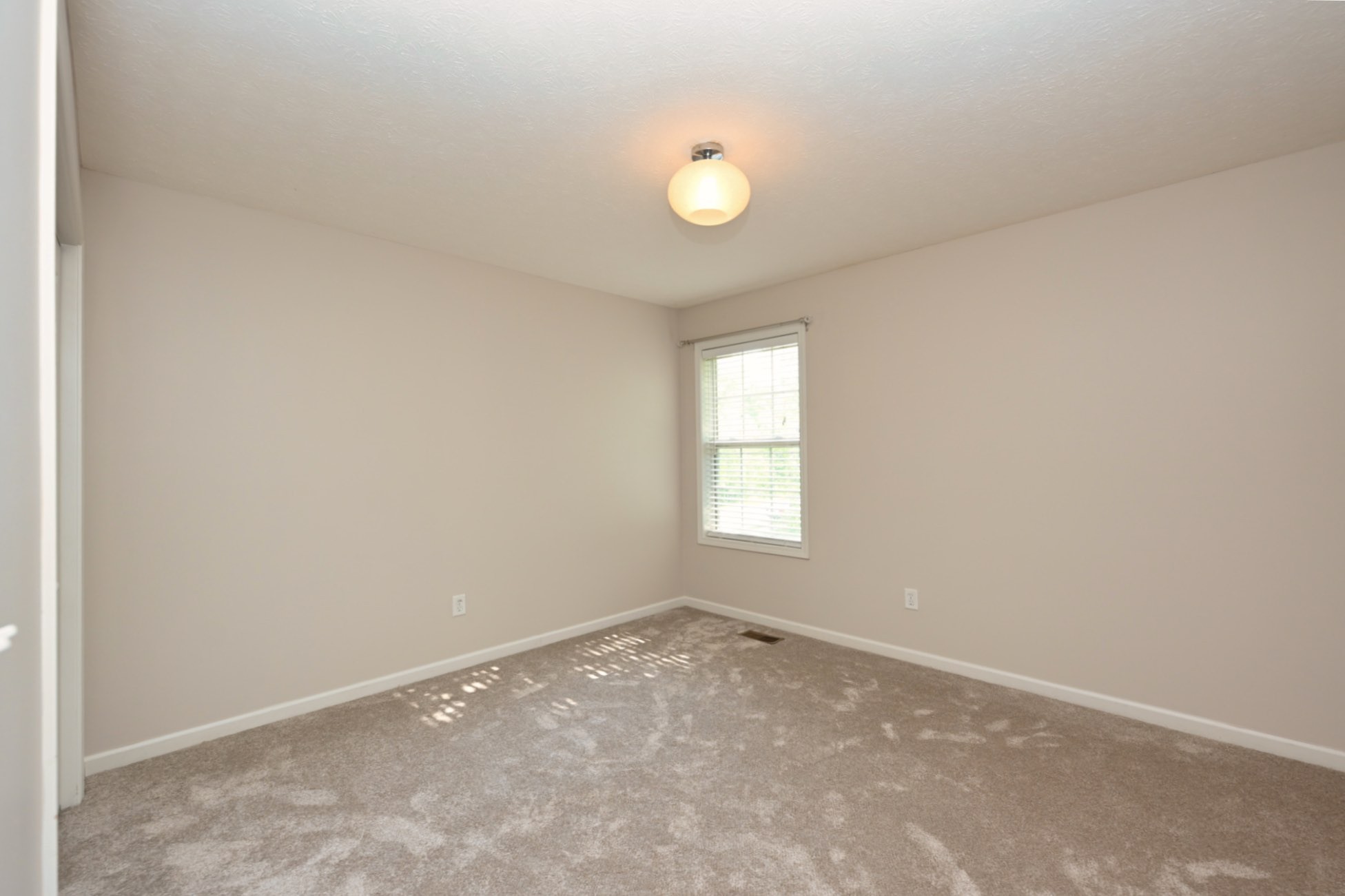 218 Thoroughbred Way