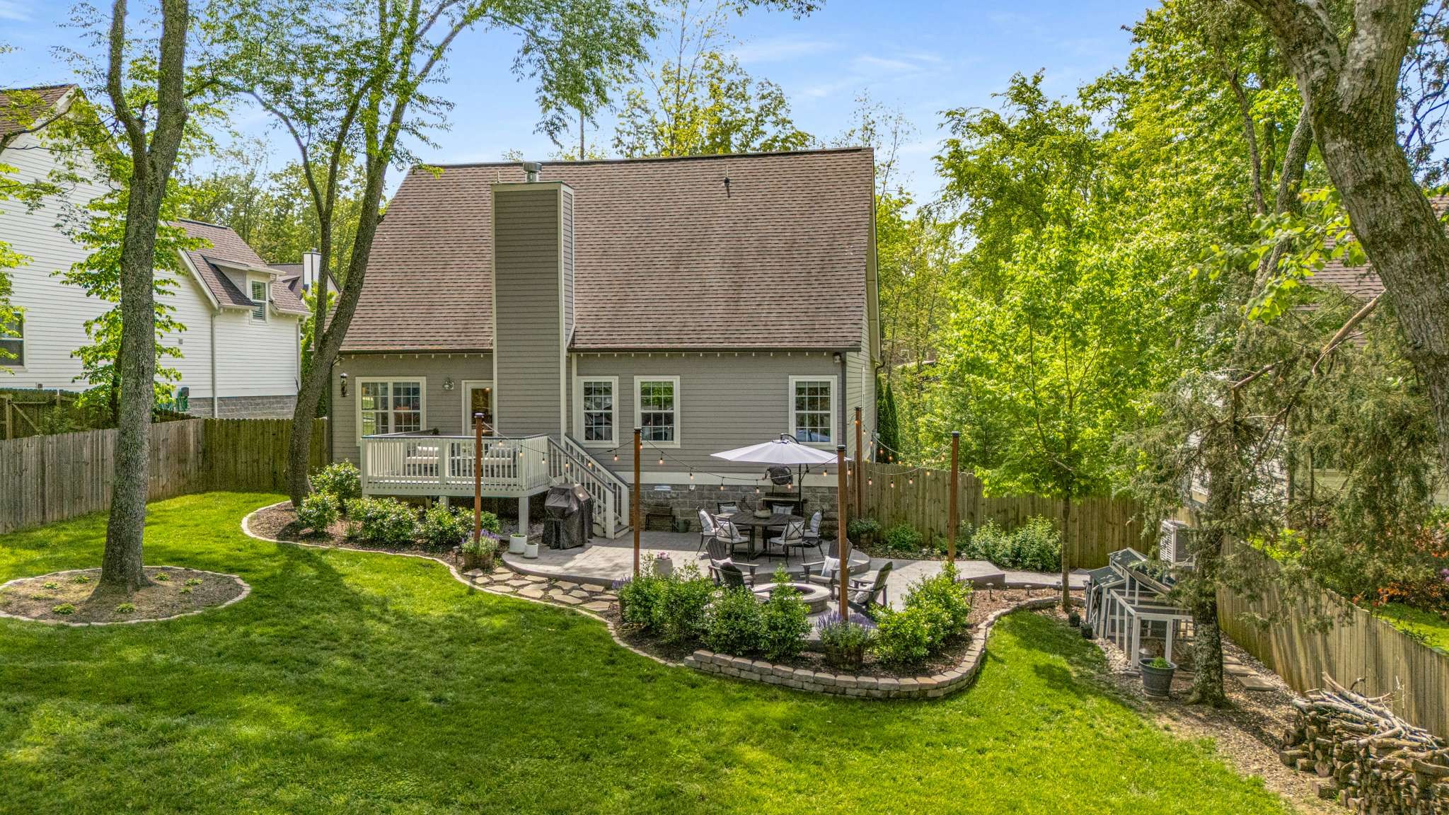 7104 Pepper Tree Cir