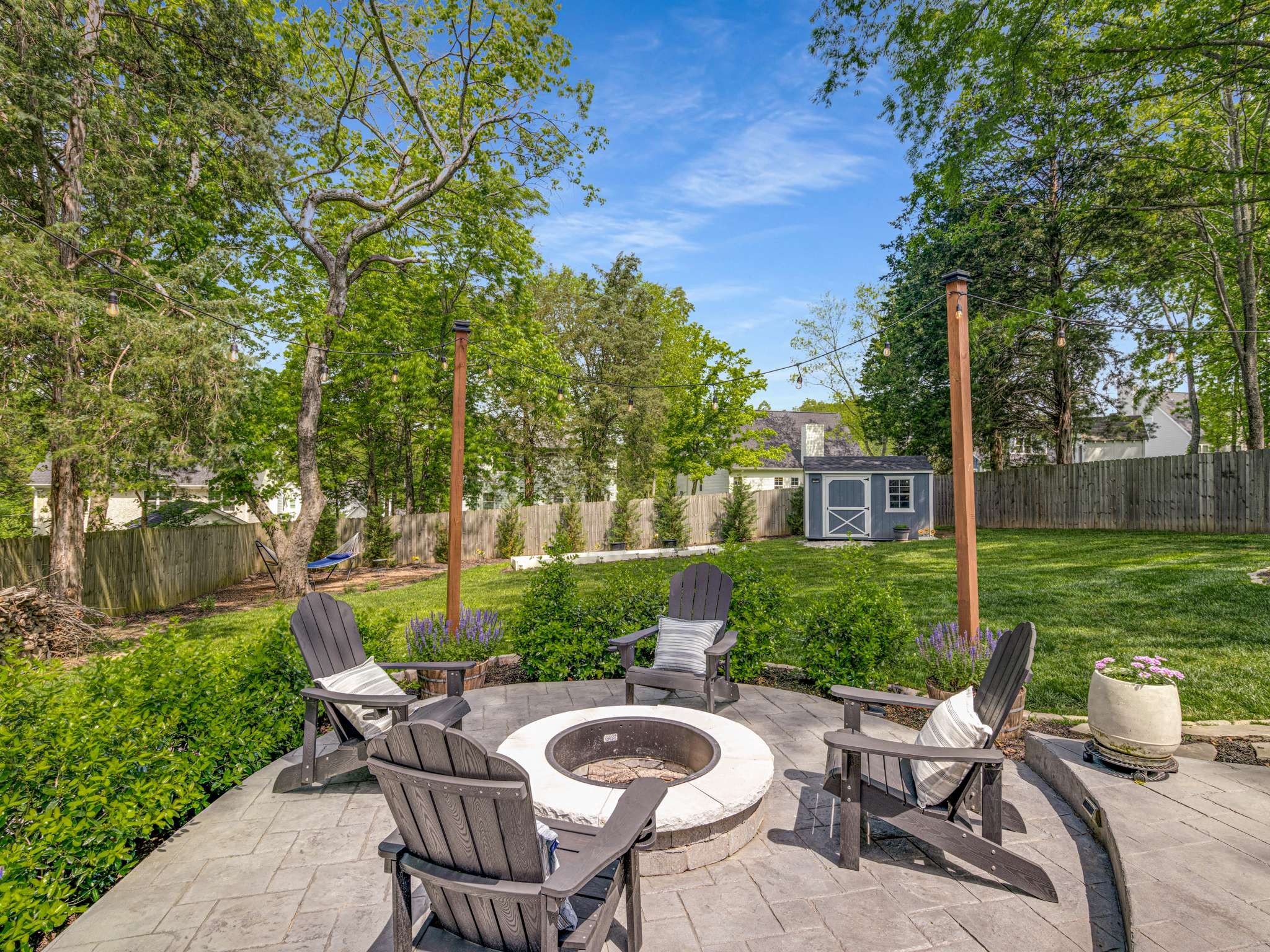 7104 Pepper Tree Cir