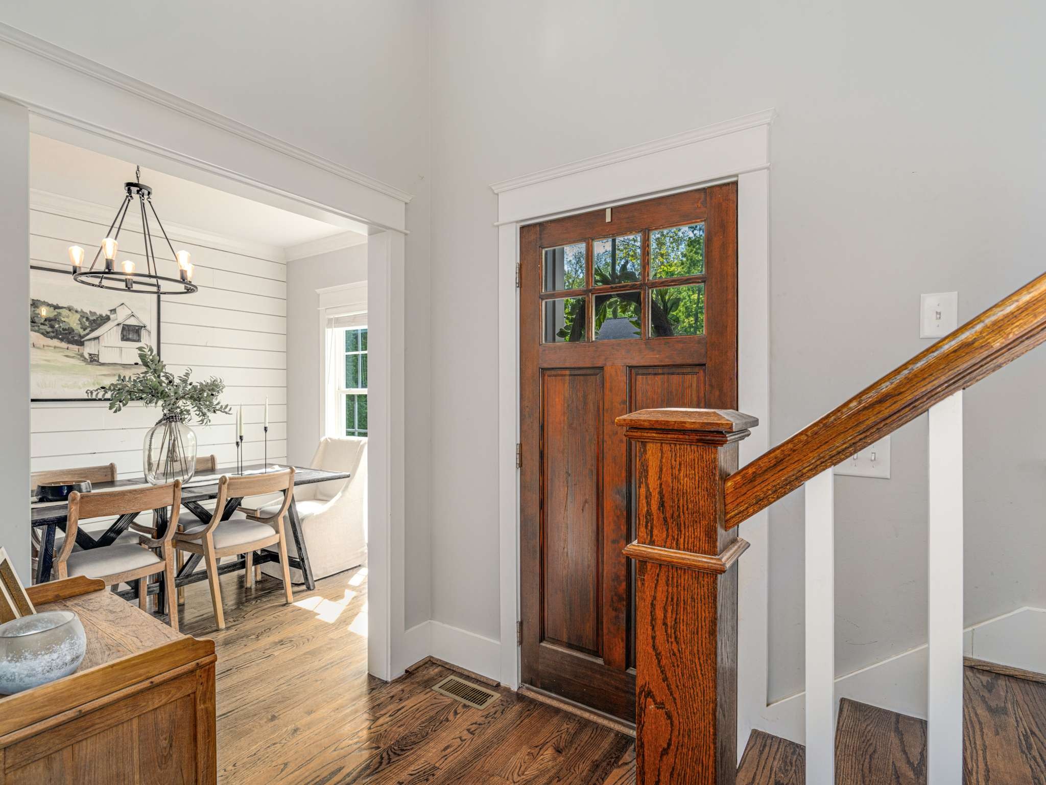 7104 Pepper Tree Cir