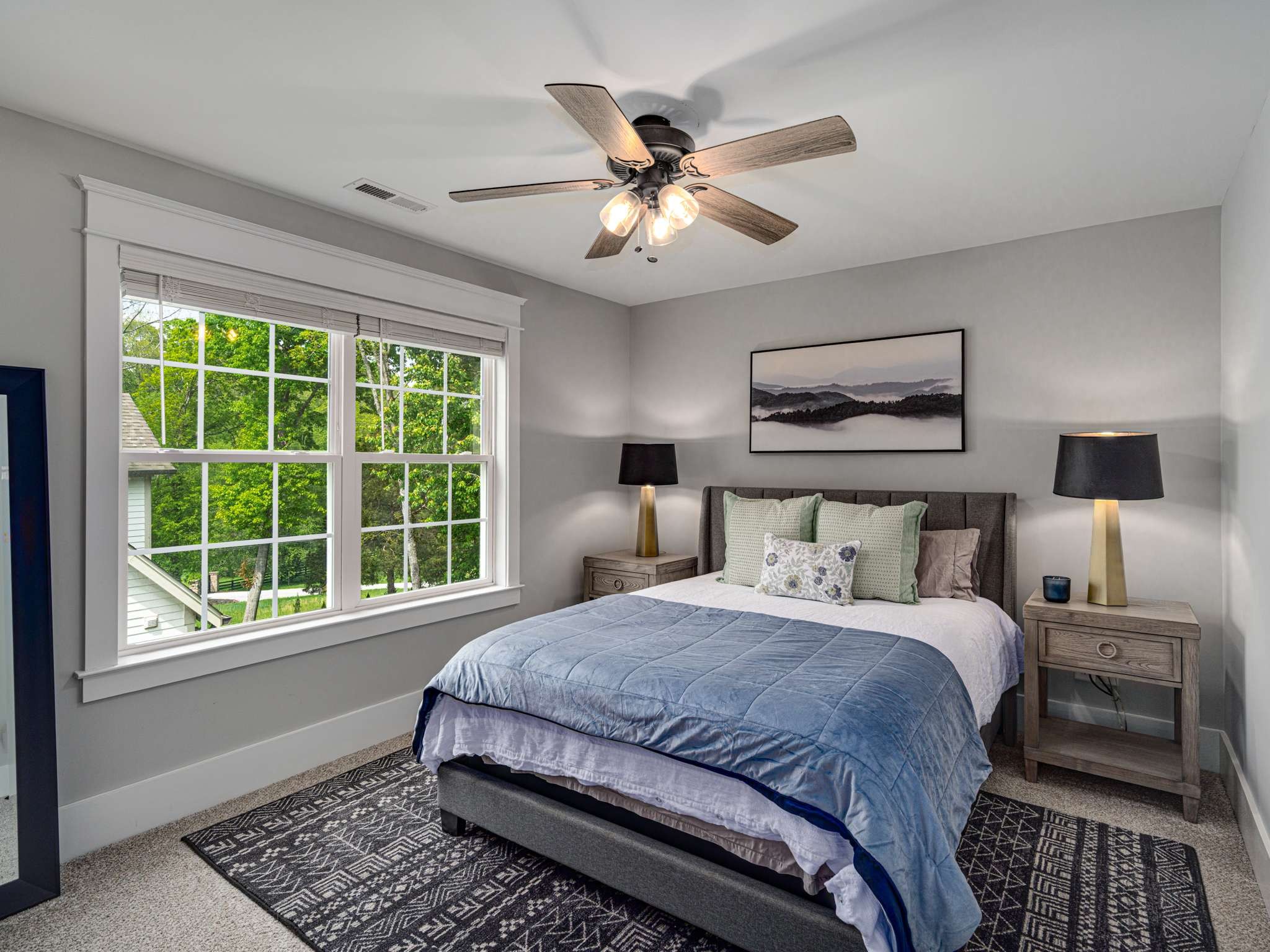 7104 Pepper Tree Cir