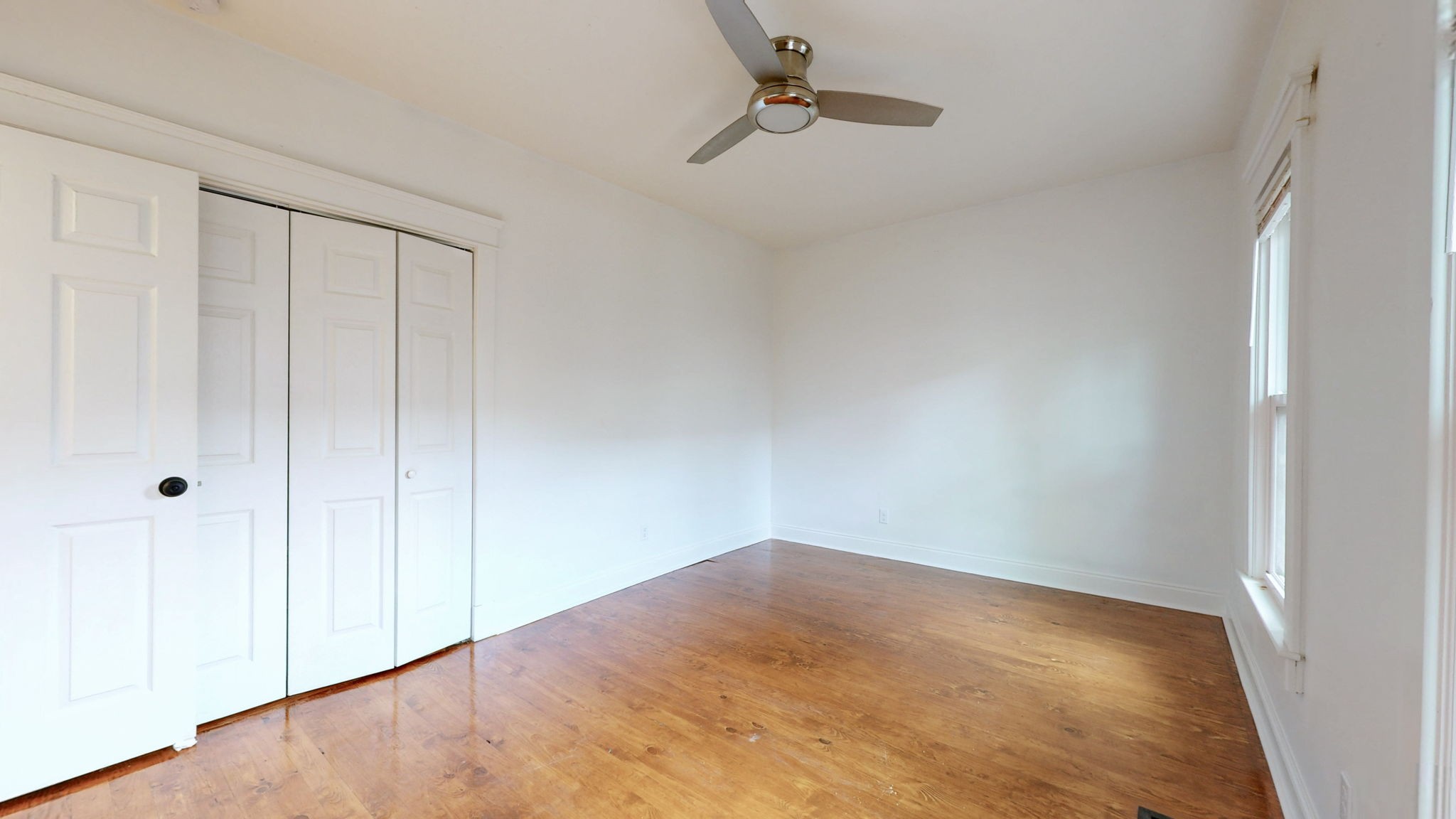 2012 White Ave