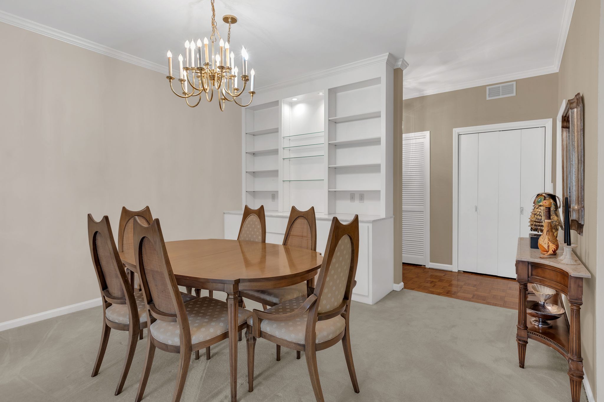 4500 Post Rd Unit: 5