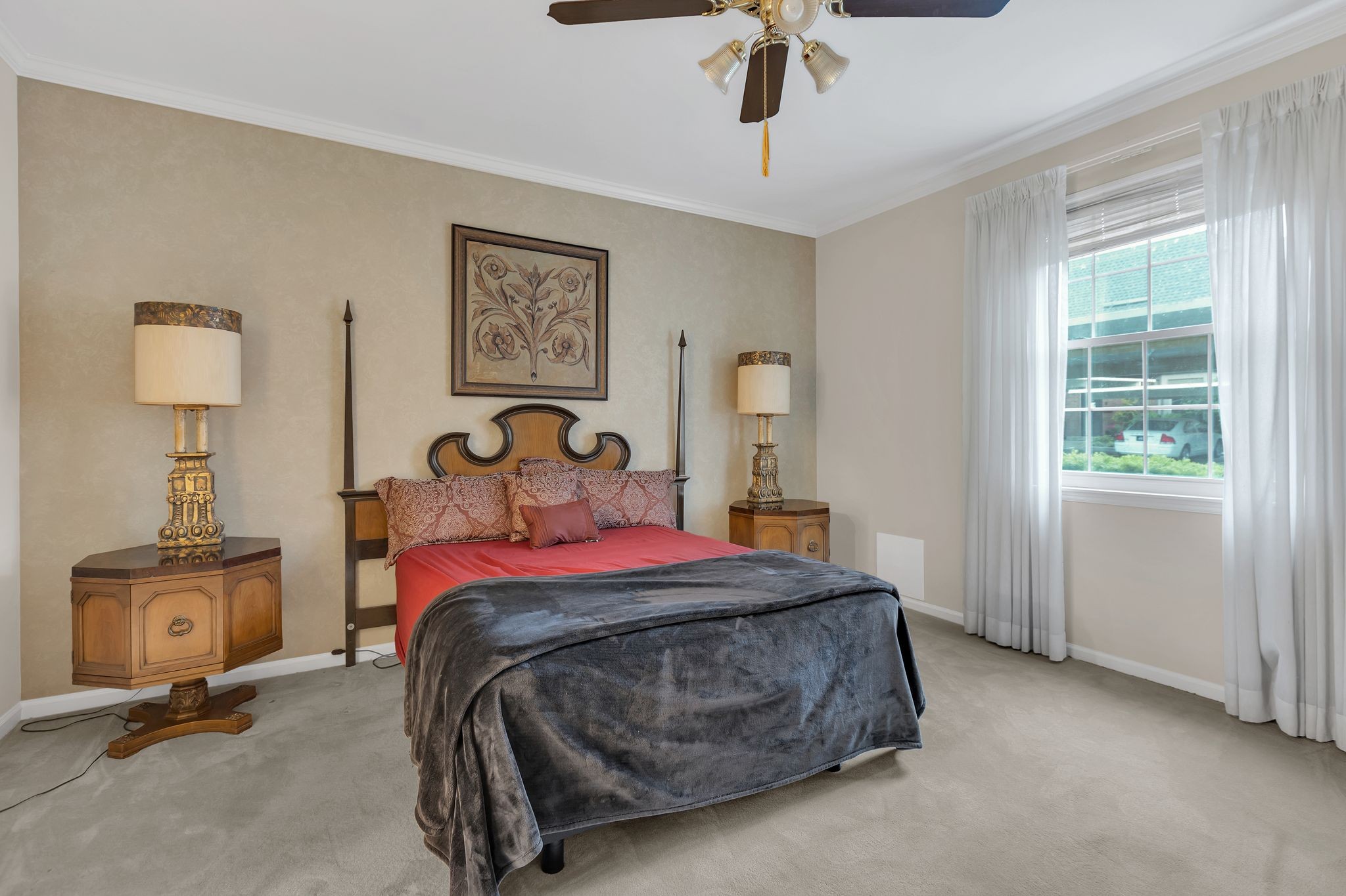 4500 Post Rd Unit: 5