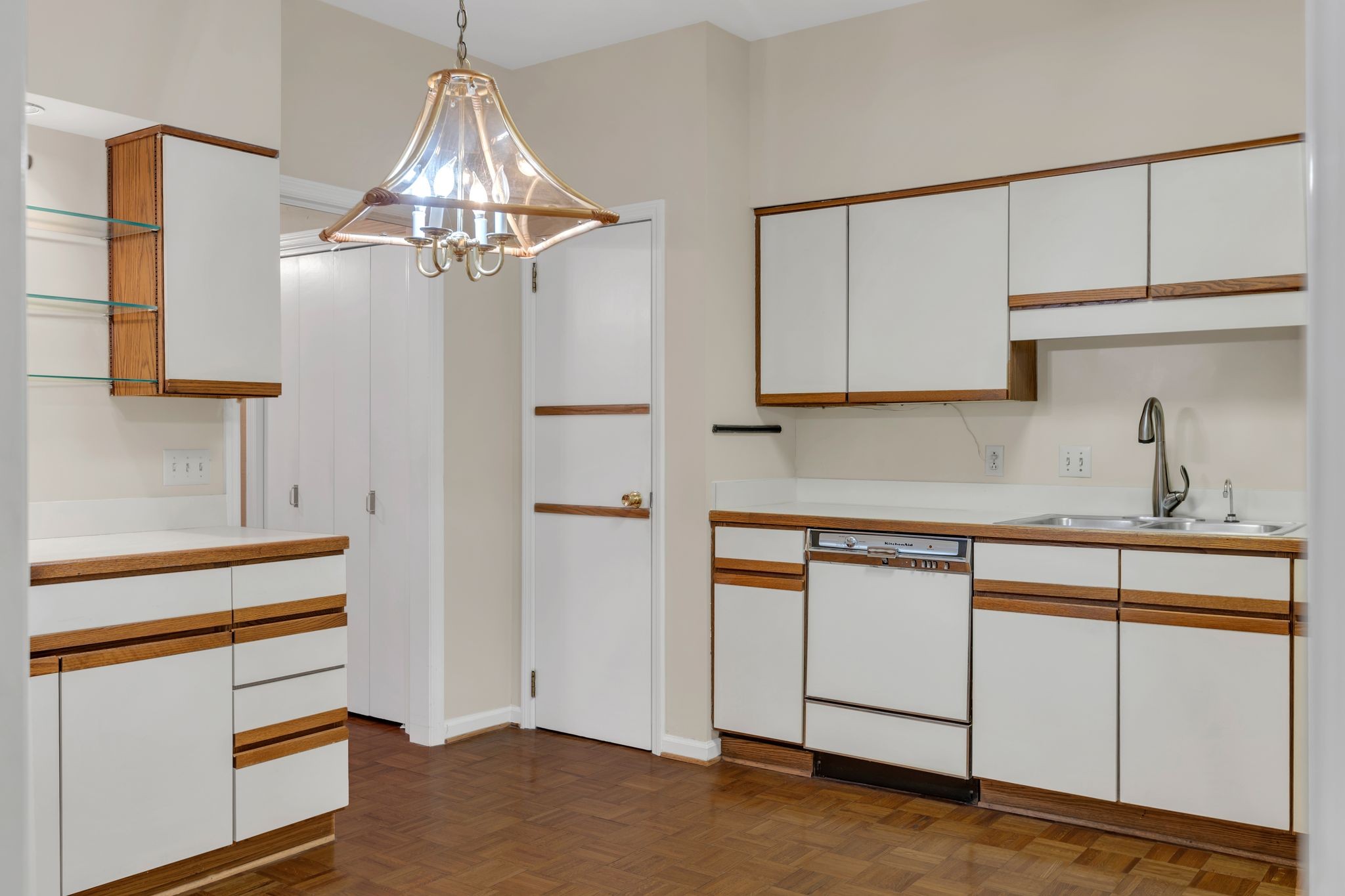 4500 Post Rd Unit: 5
