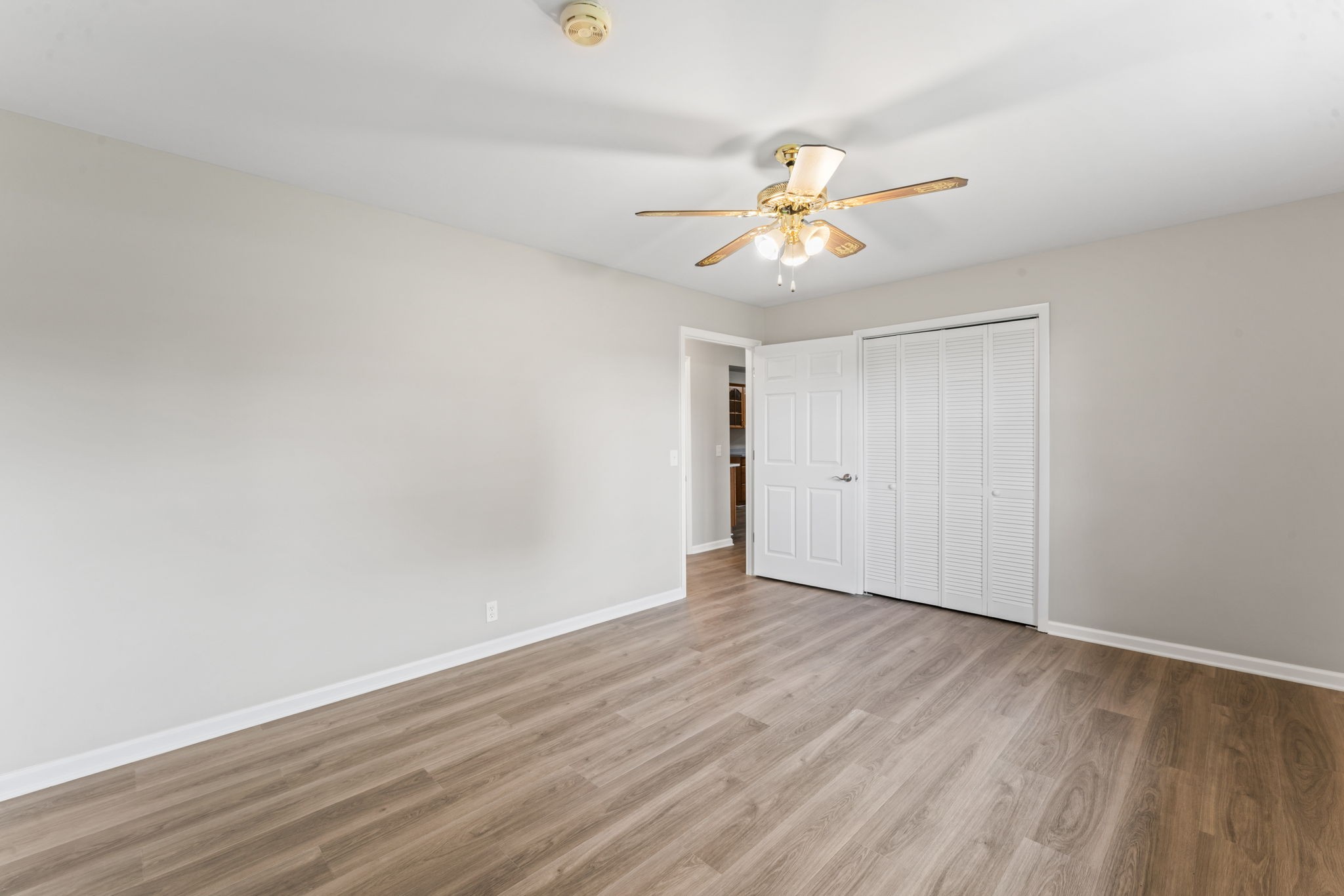 2413 Old Clarksville Pike