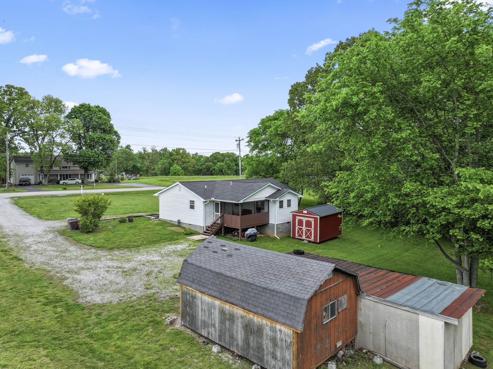 2413 Old Clarksville Pike