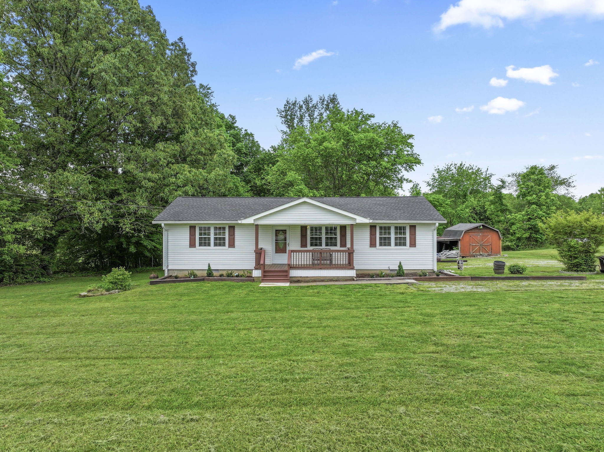 2413 Old Clarksville Pike