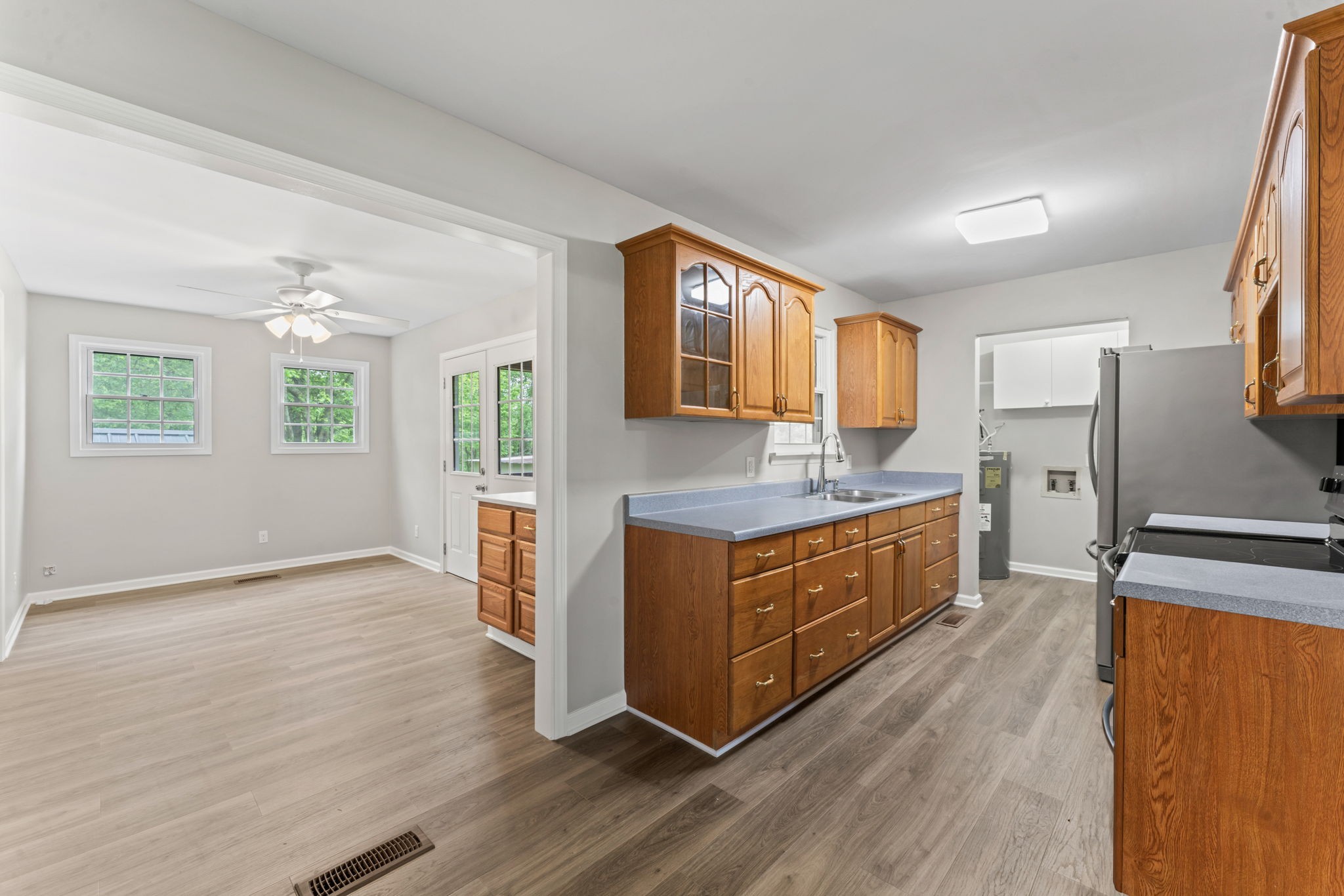 2413 Old Clarksville Pike