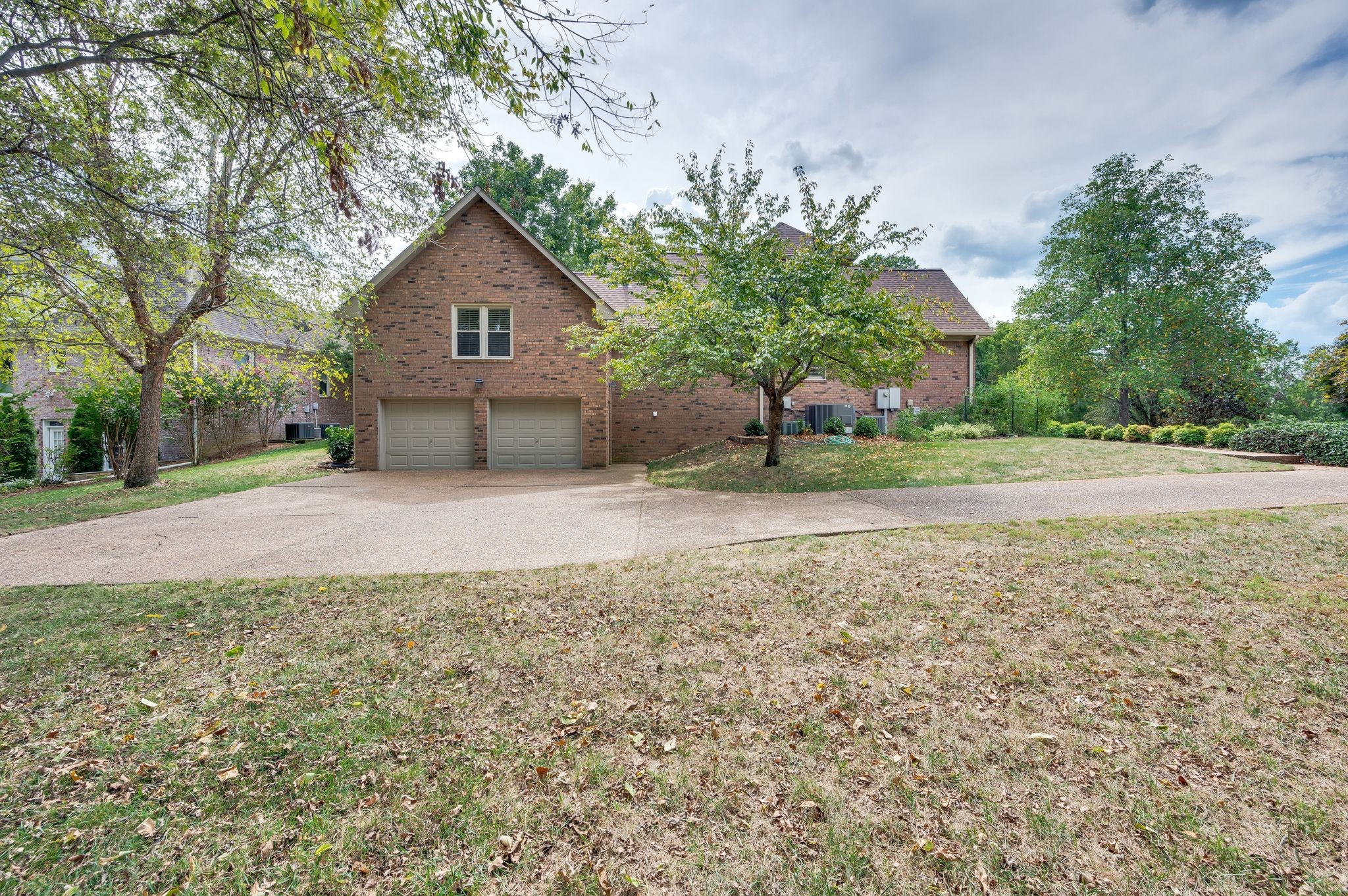 901 Kingfisher Point
