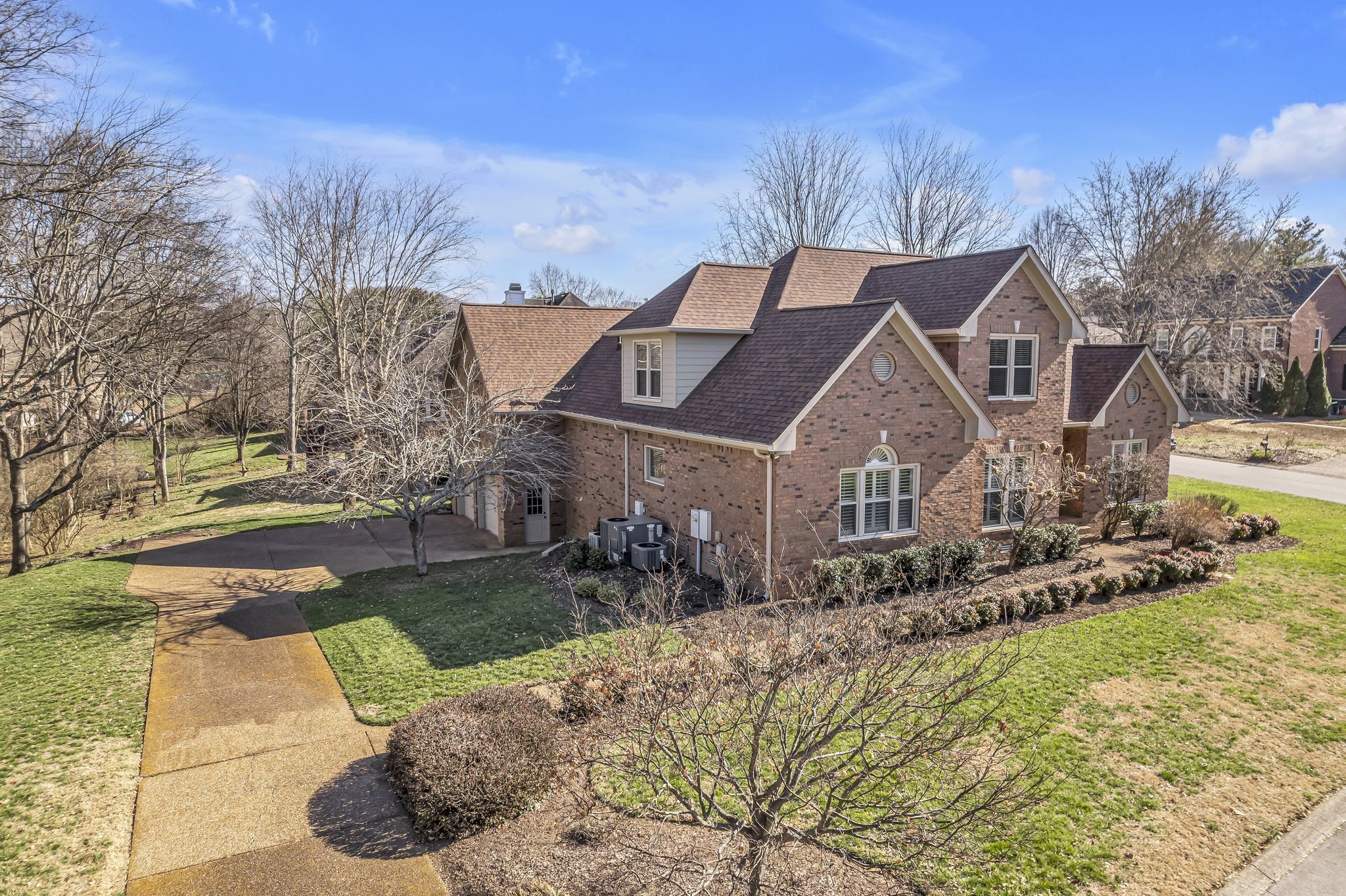 901 Kingfisher Point